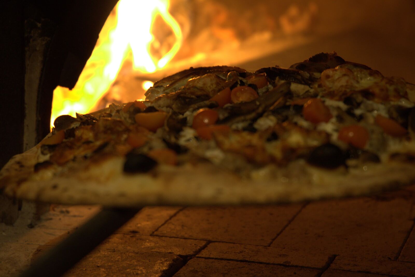 Mizzica Pizzería Italo - Mexicana image 8