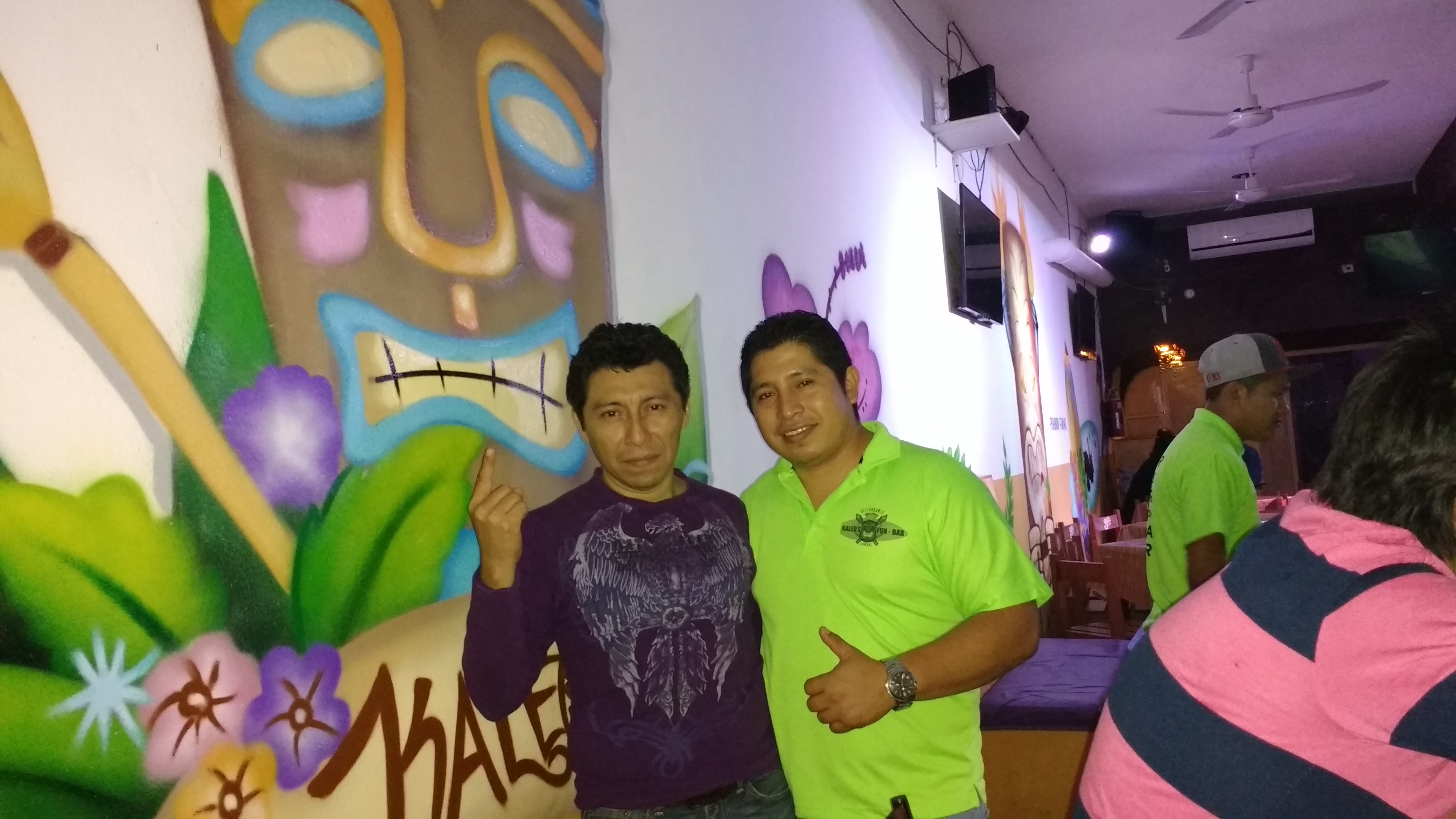 Kaleo's Fun Bar image 7