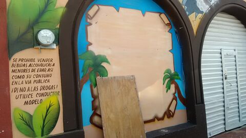 Kaleo's Fun Bar image 9
