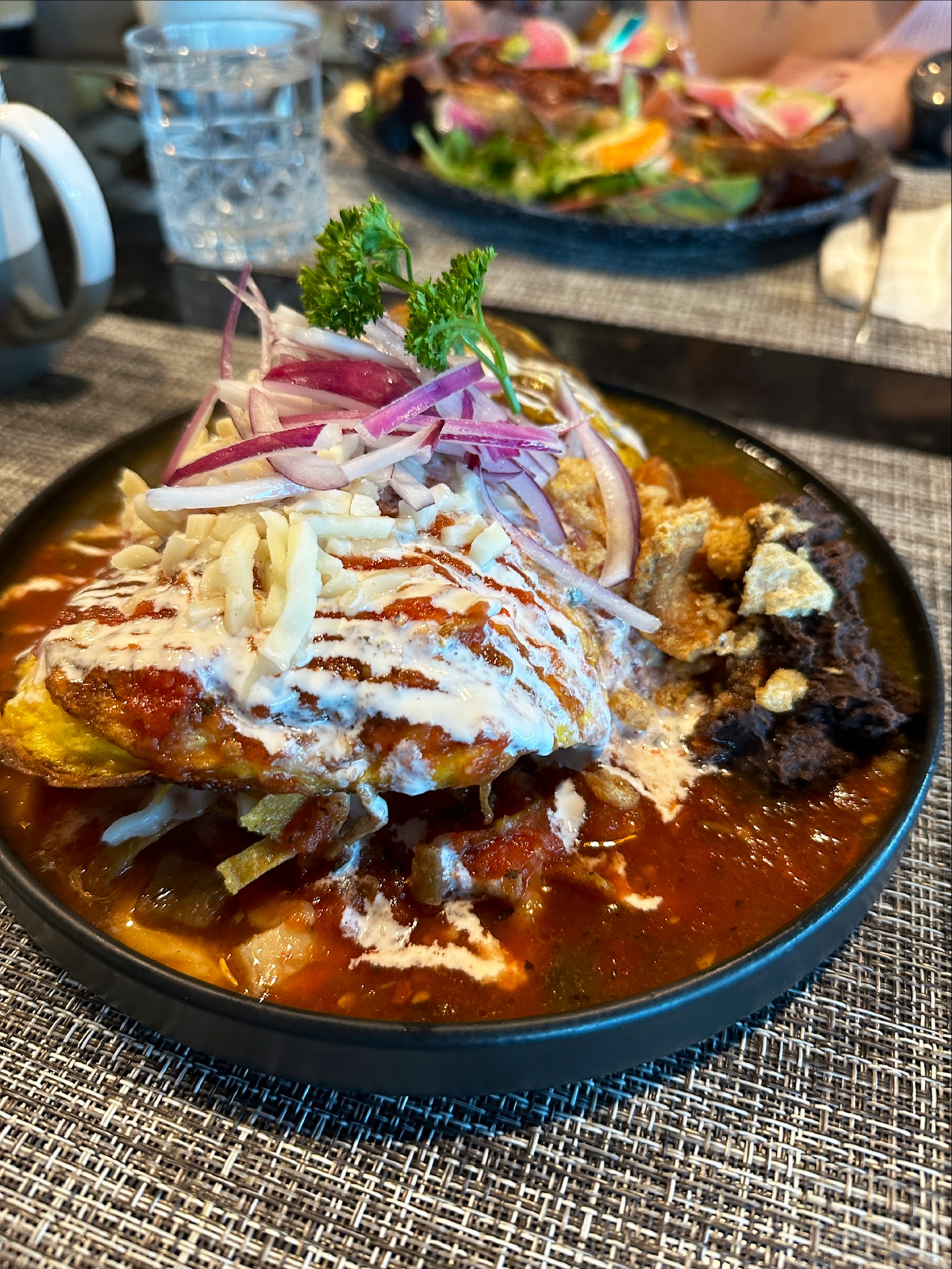 Duble casual kitchen image 4