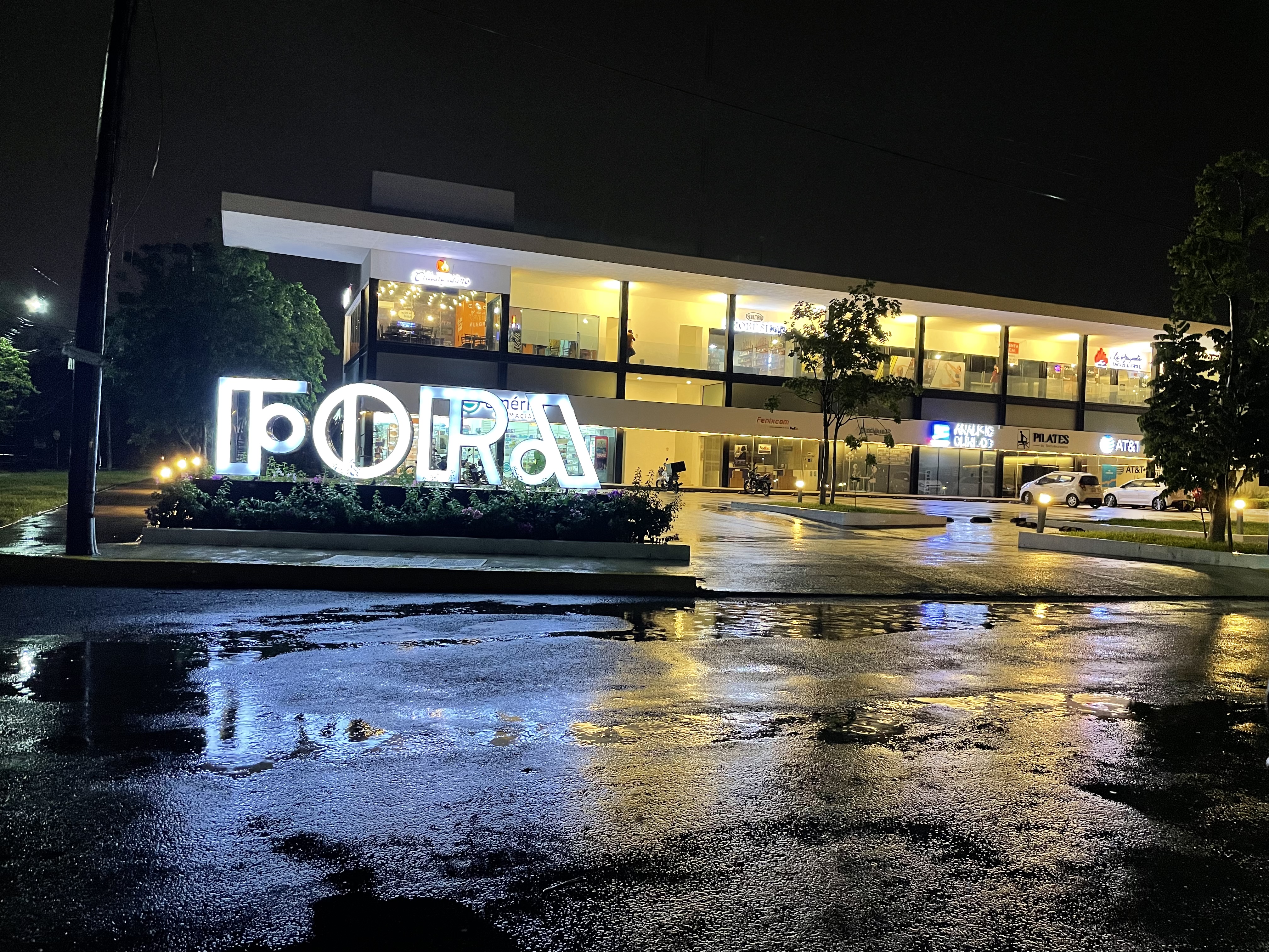 La Briqueta Tacos & Grill image 10