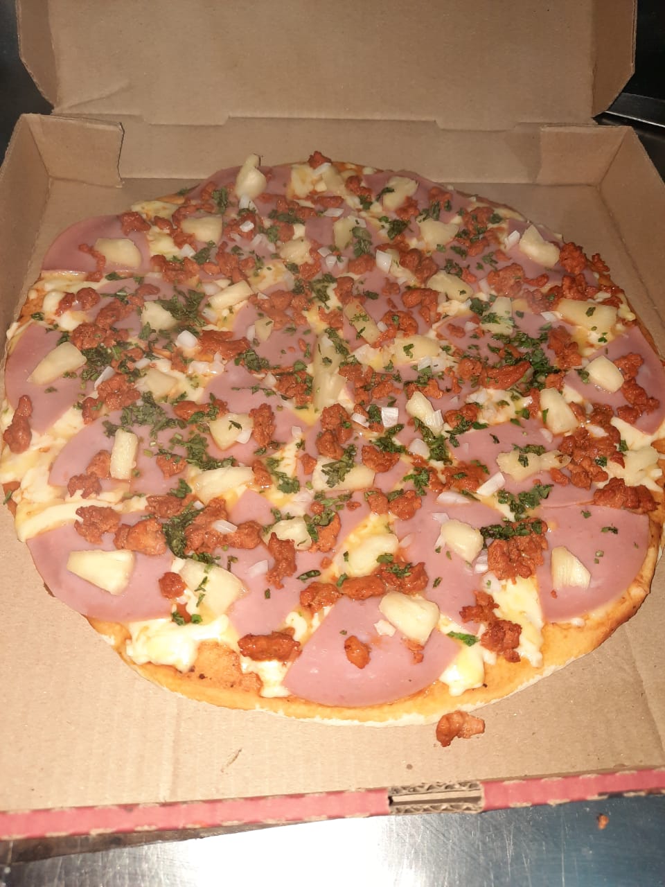 Lucky pizzas image 3