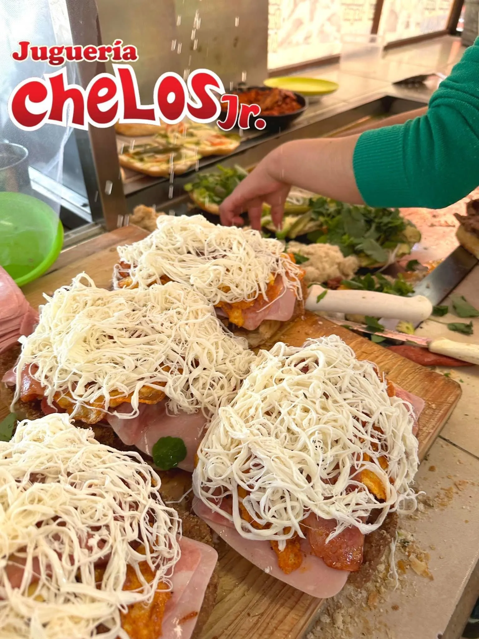 Jugos y licuados "CHELOS Jr" image 7