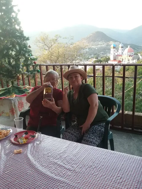 Pizzeria "Los Uribes" image 2