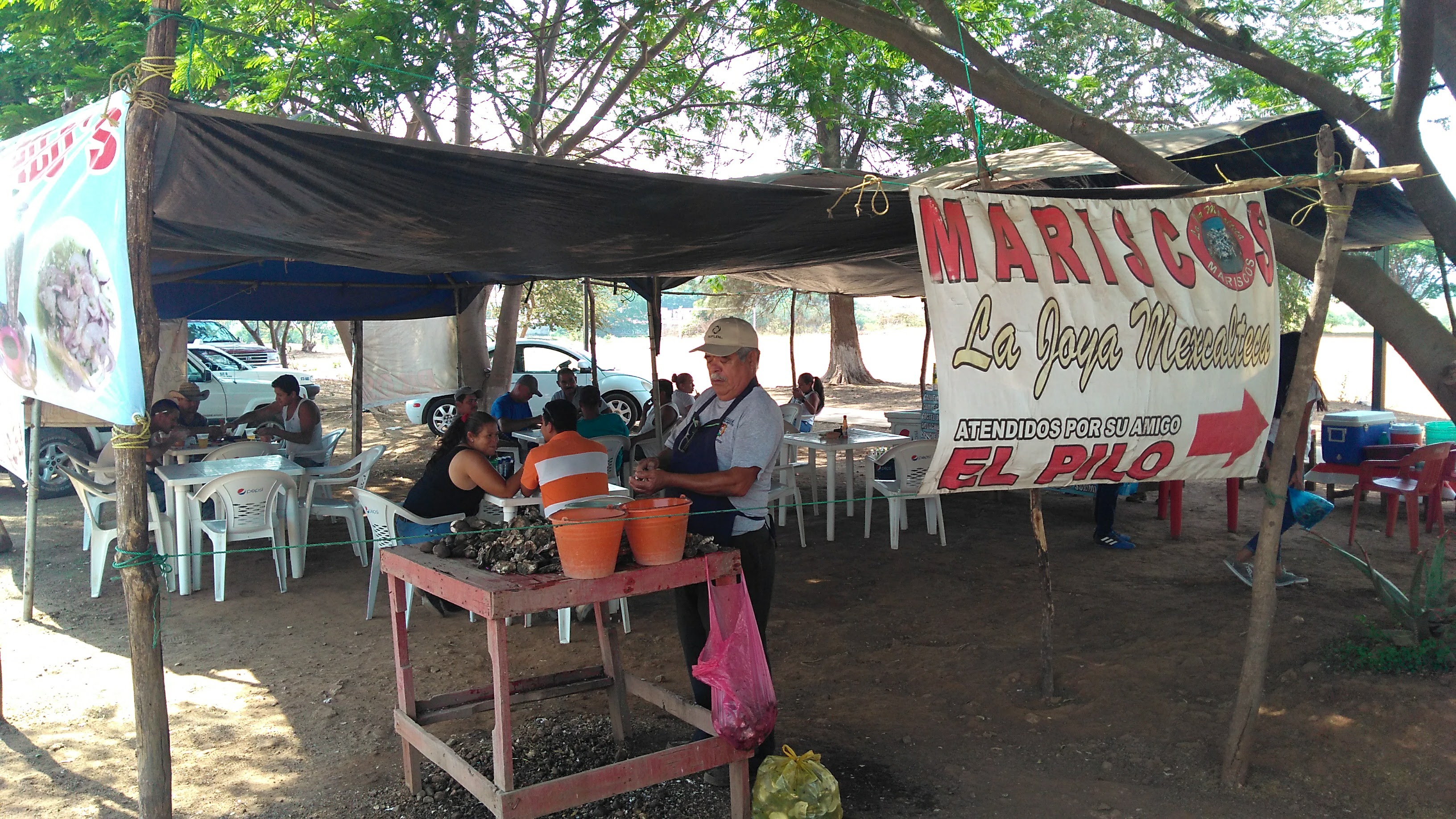 Mariscos "El Pilo" image 7