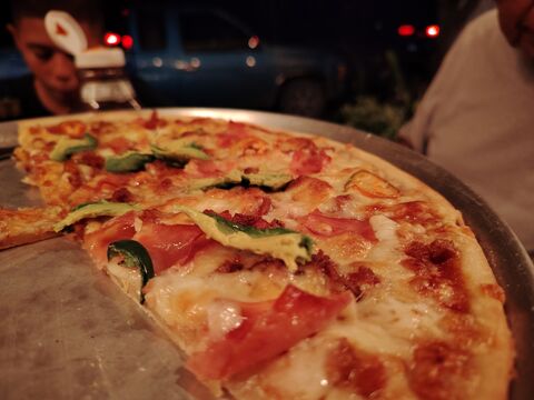 Pizza & Pasta PuntoDeEncuentroConAmigos image 3