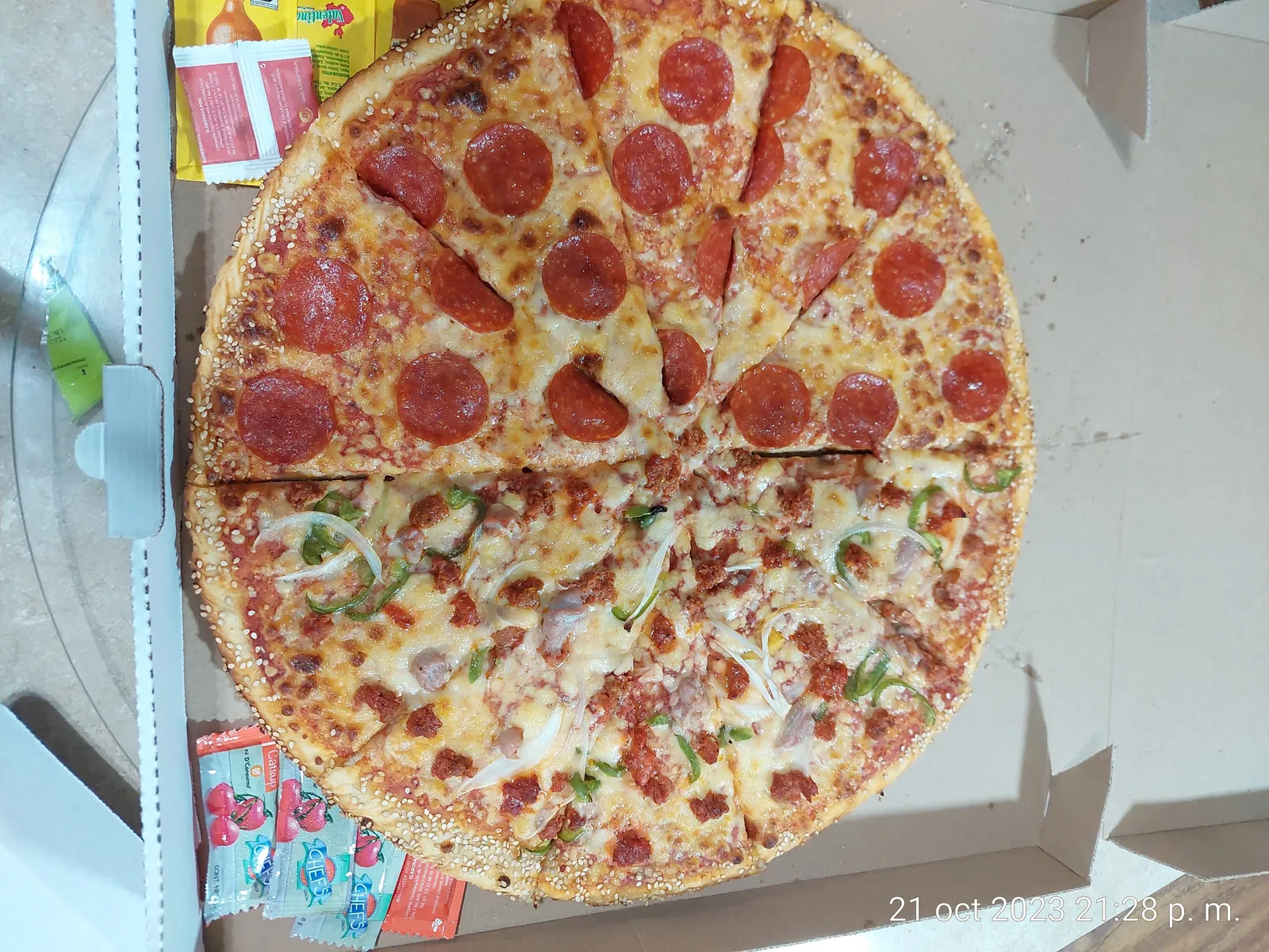 PizzAmores image 9