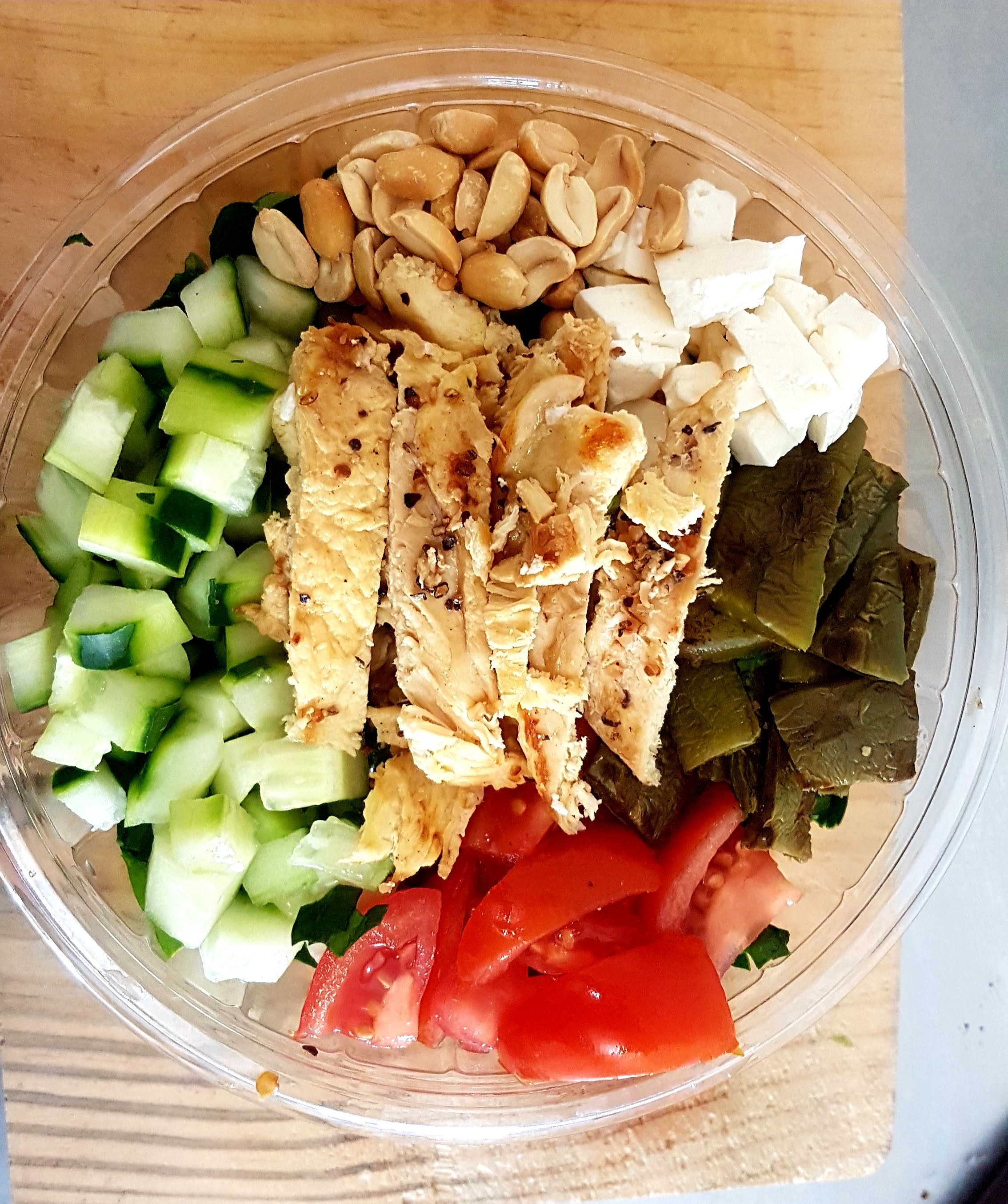 "Mr. Chi " Desayunos, Ensaladas, Hamburguesas, Snakcs. image 2