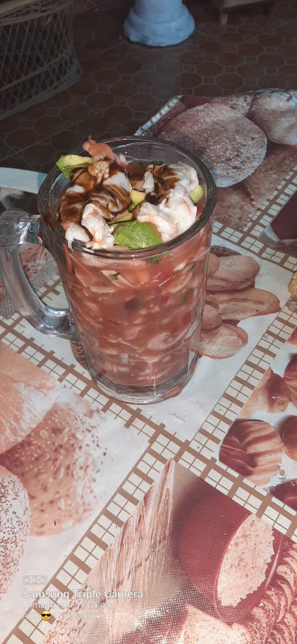 Coktelitos y pescadillas "El Compa" image 5