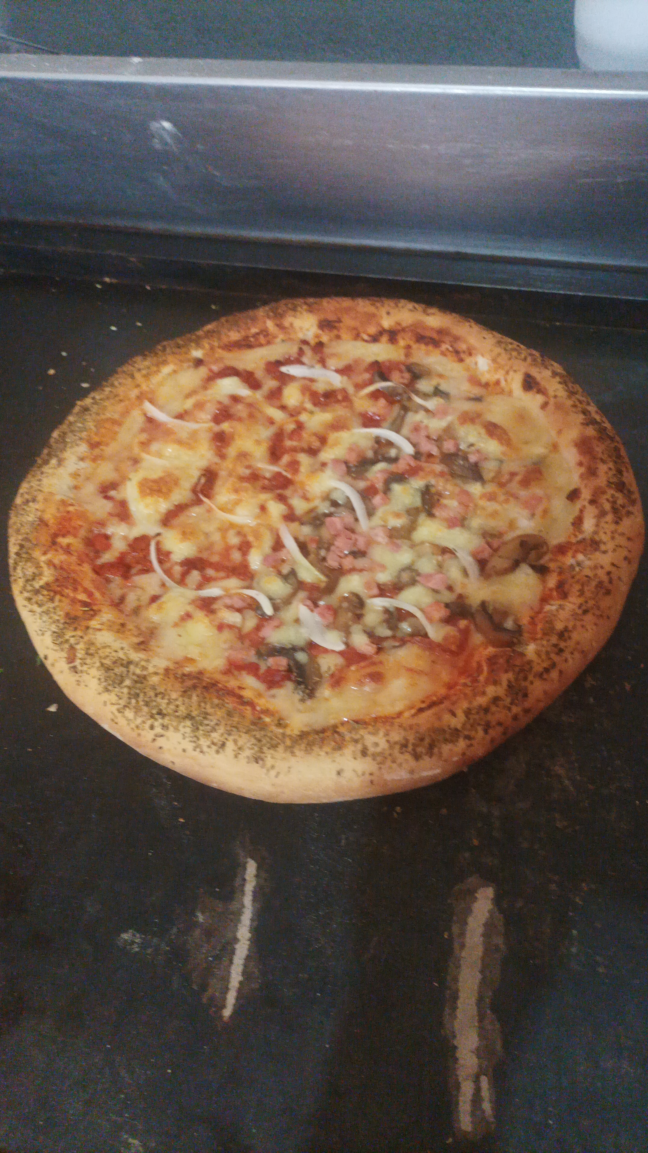 Pipe’s Pizza image 2