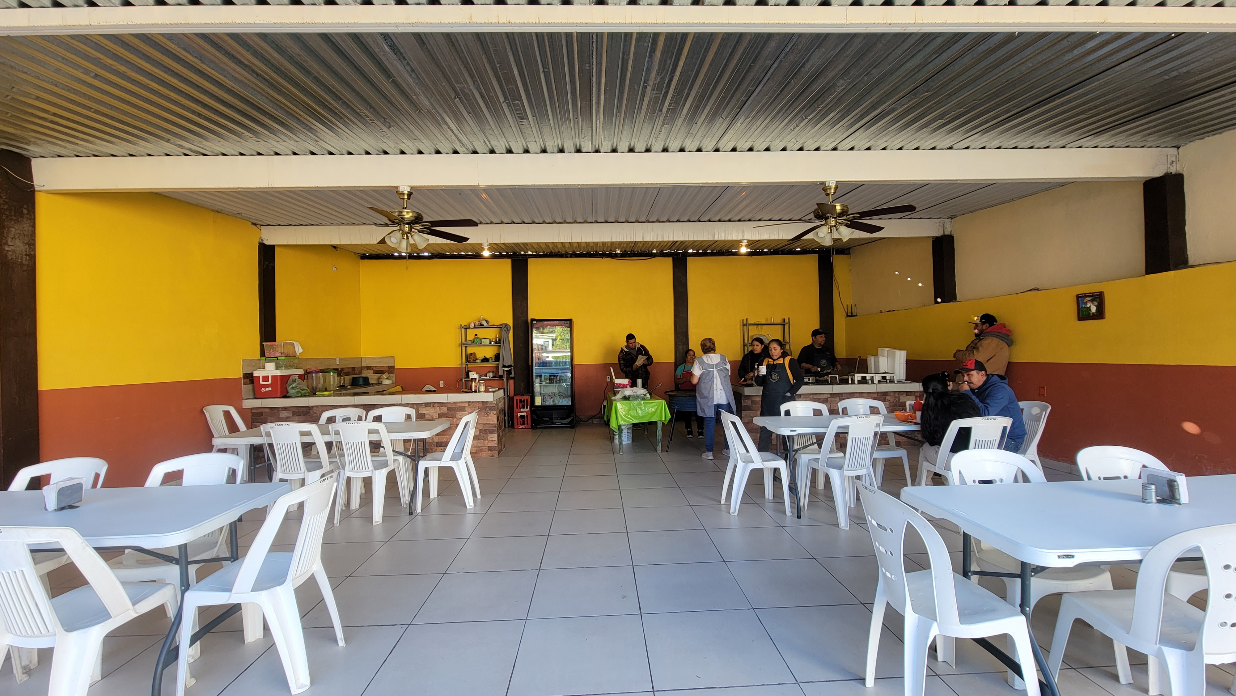 Carnitas "El Profe" image 1