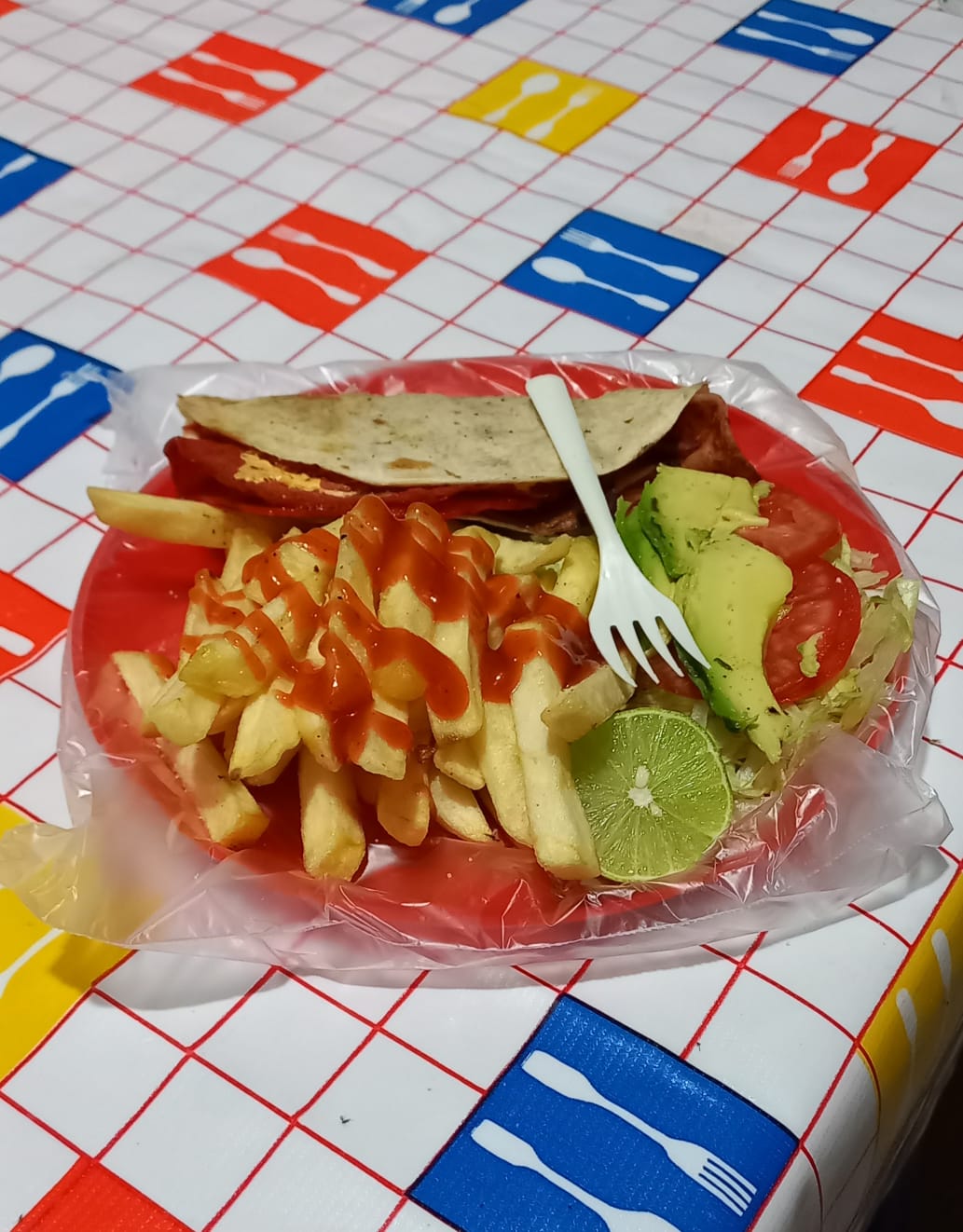 Flowers lunch's image 3