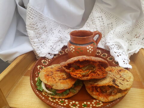 Gorditas "Doña Do" image 2