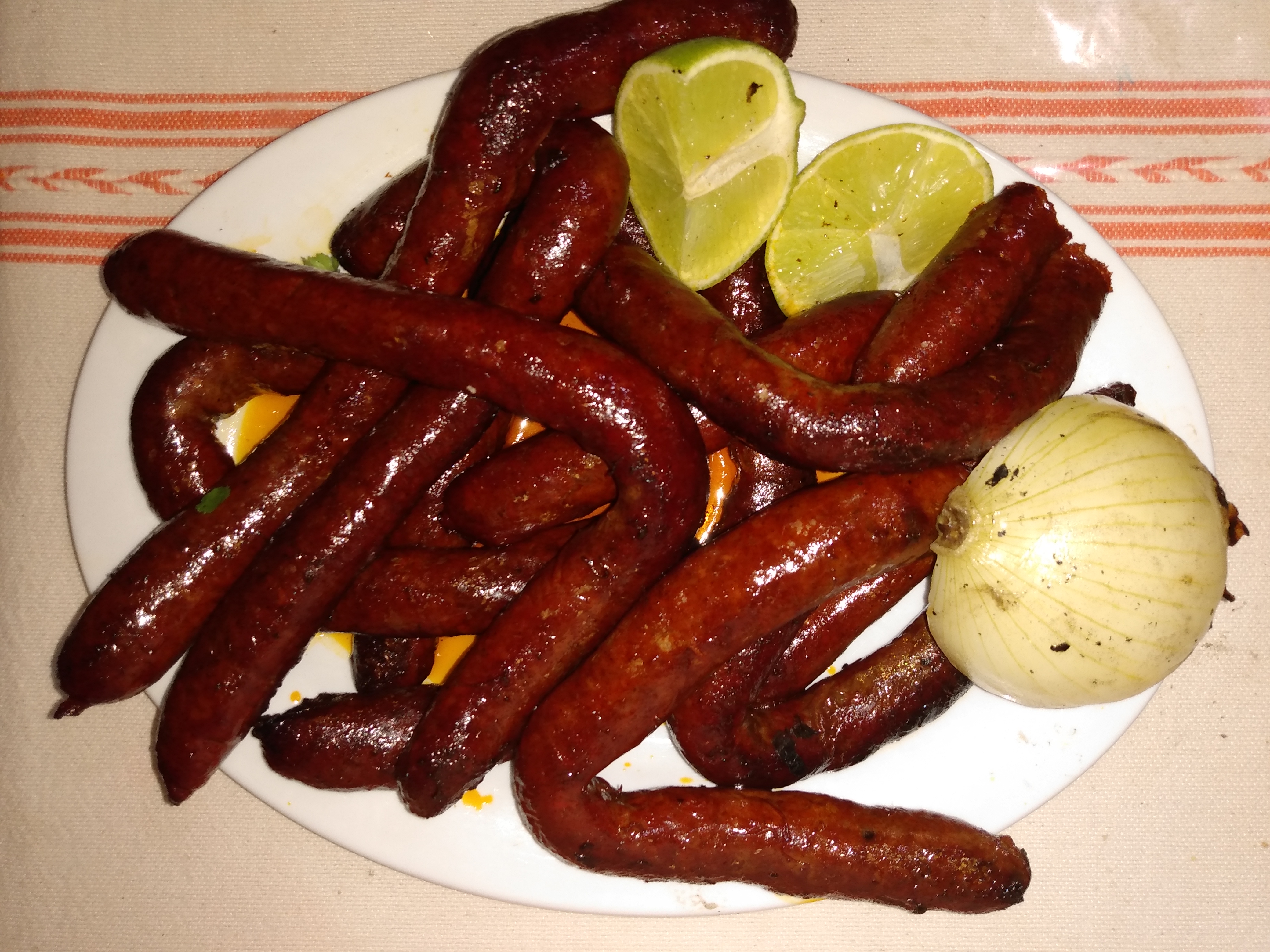 TEMOZÓN CARNES AHUMADAS CAUCEL image 4