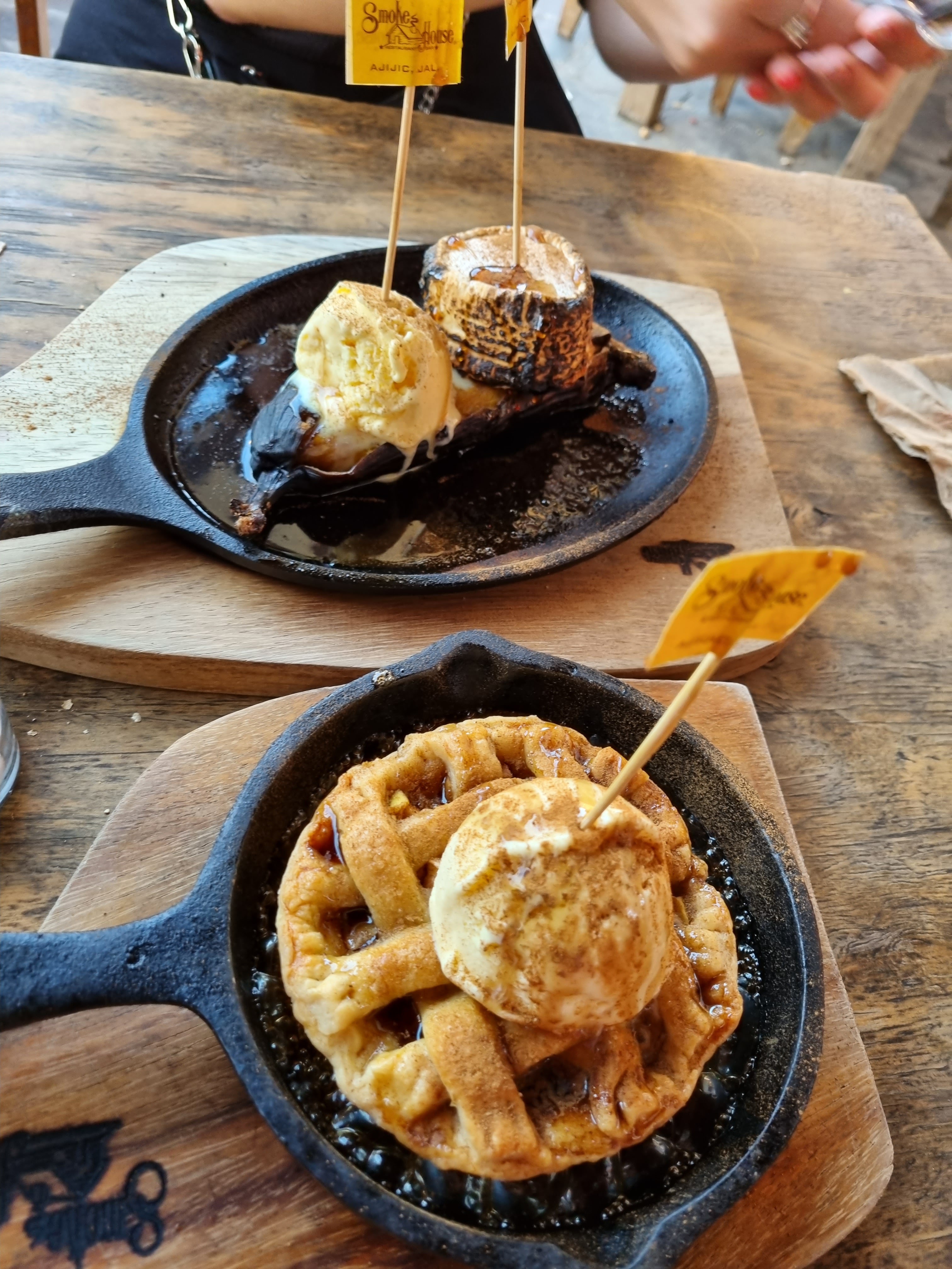 Smoke House Ajijic image 8