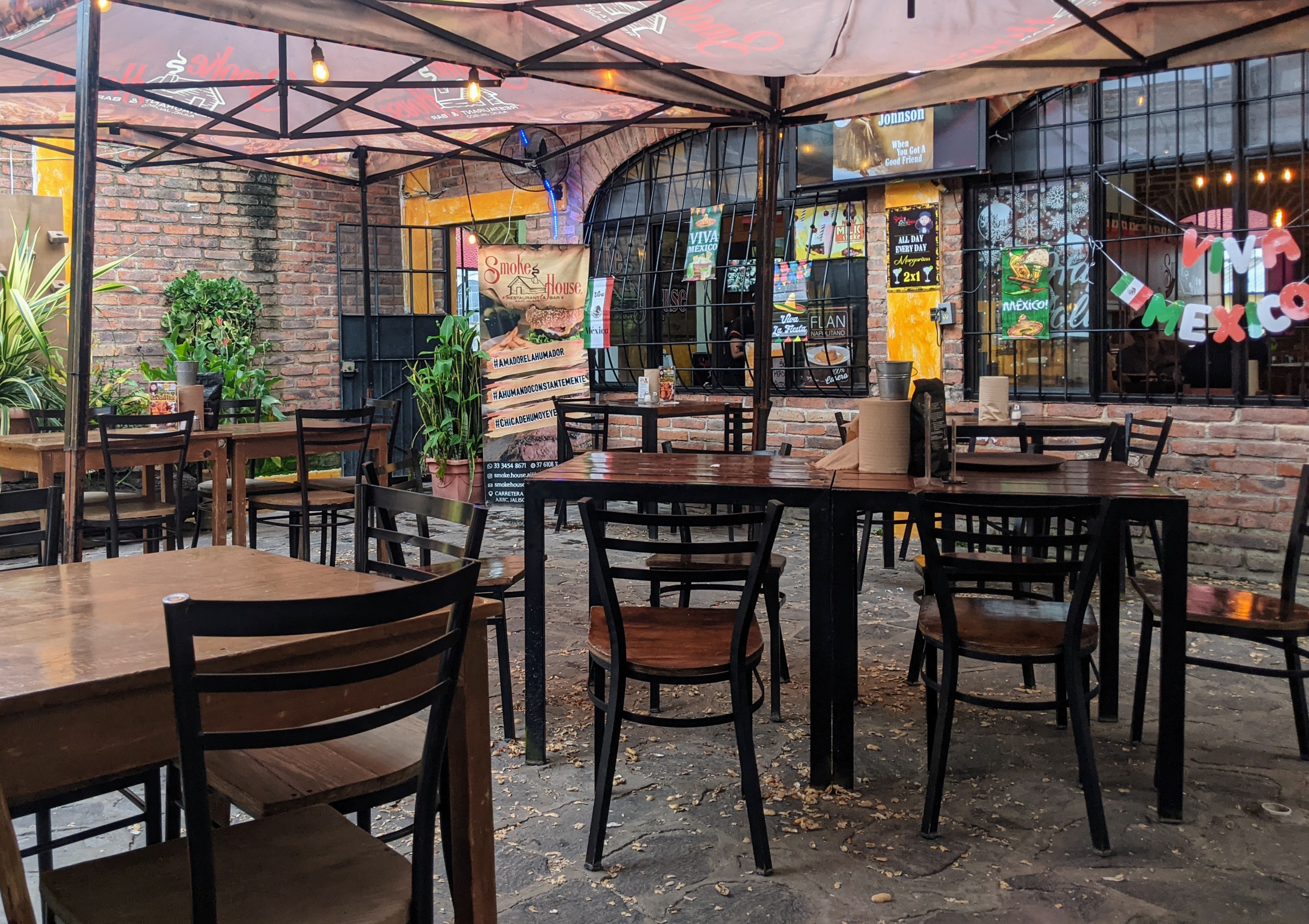 Smoke House Ajijic image 10