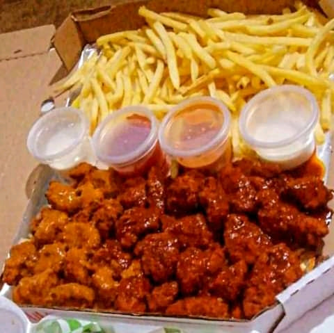 Cherry's Pizza image 8