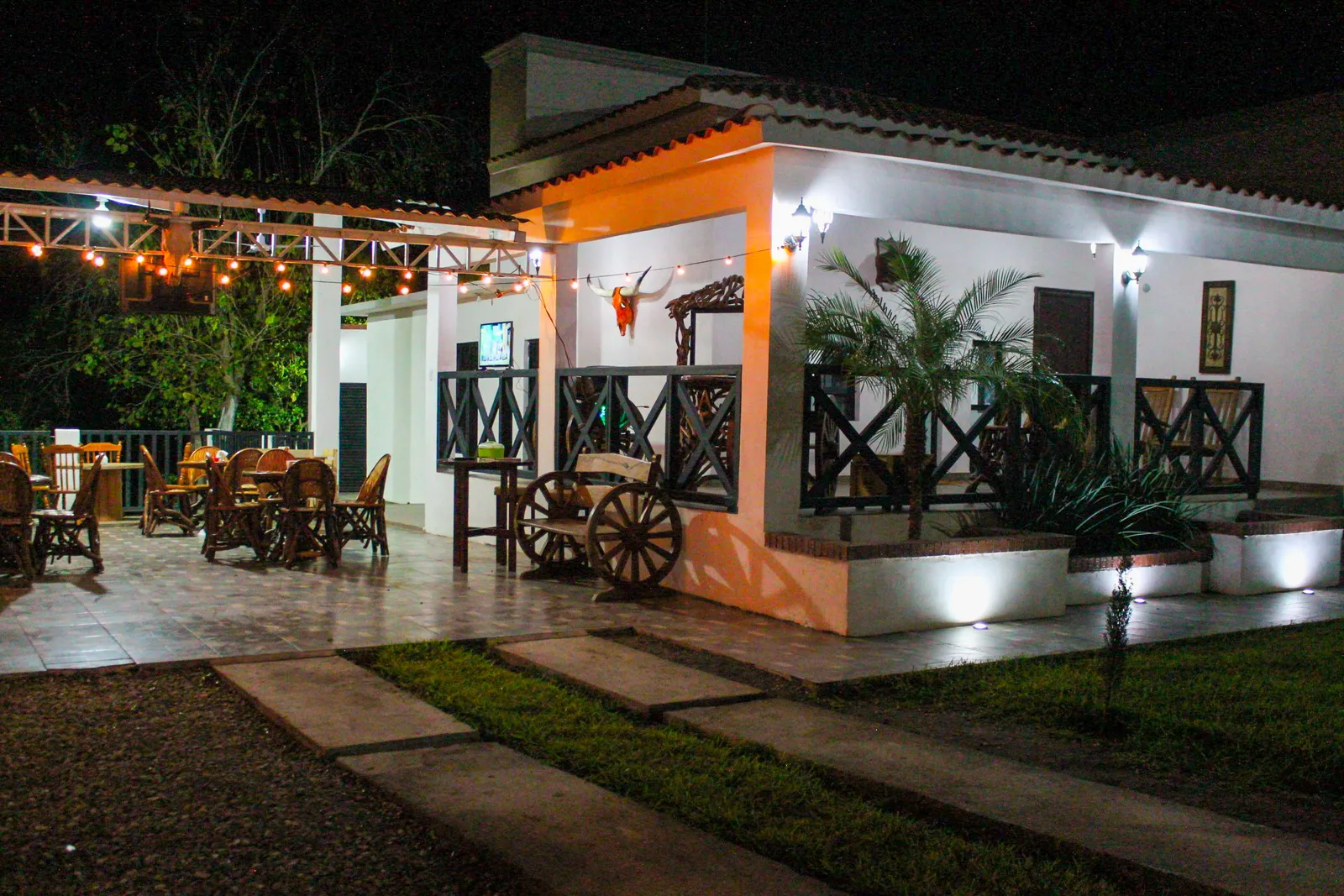 LOS TORITOS GRILL image 2