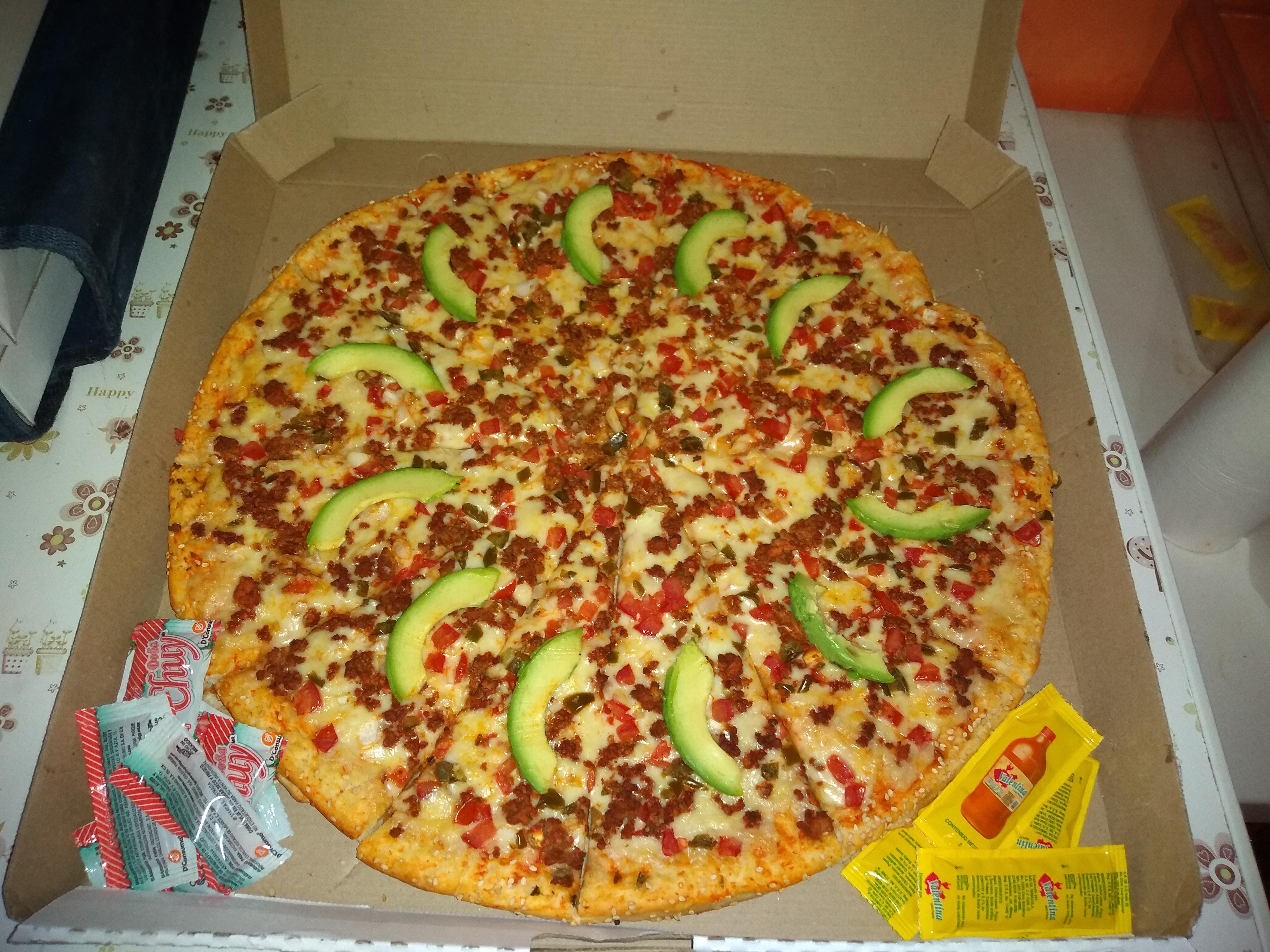 Ninno's Pizza image 2