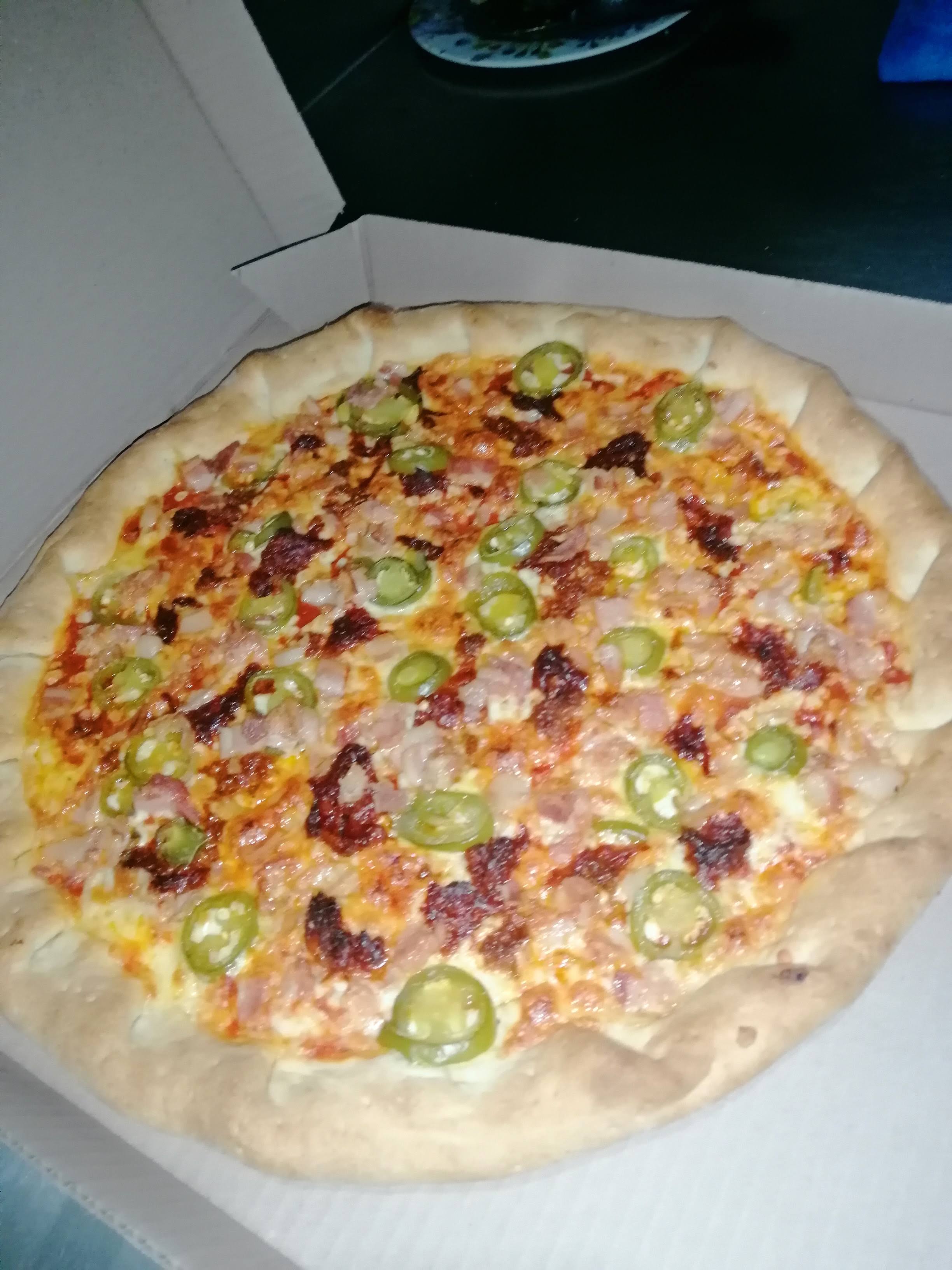 myke pizza image 3