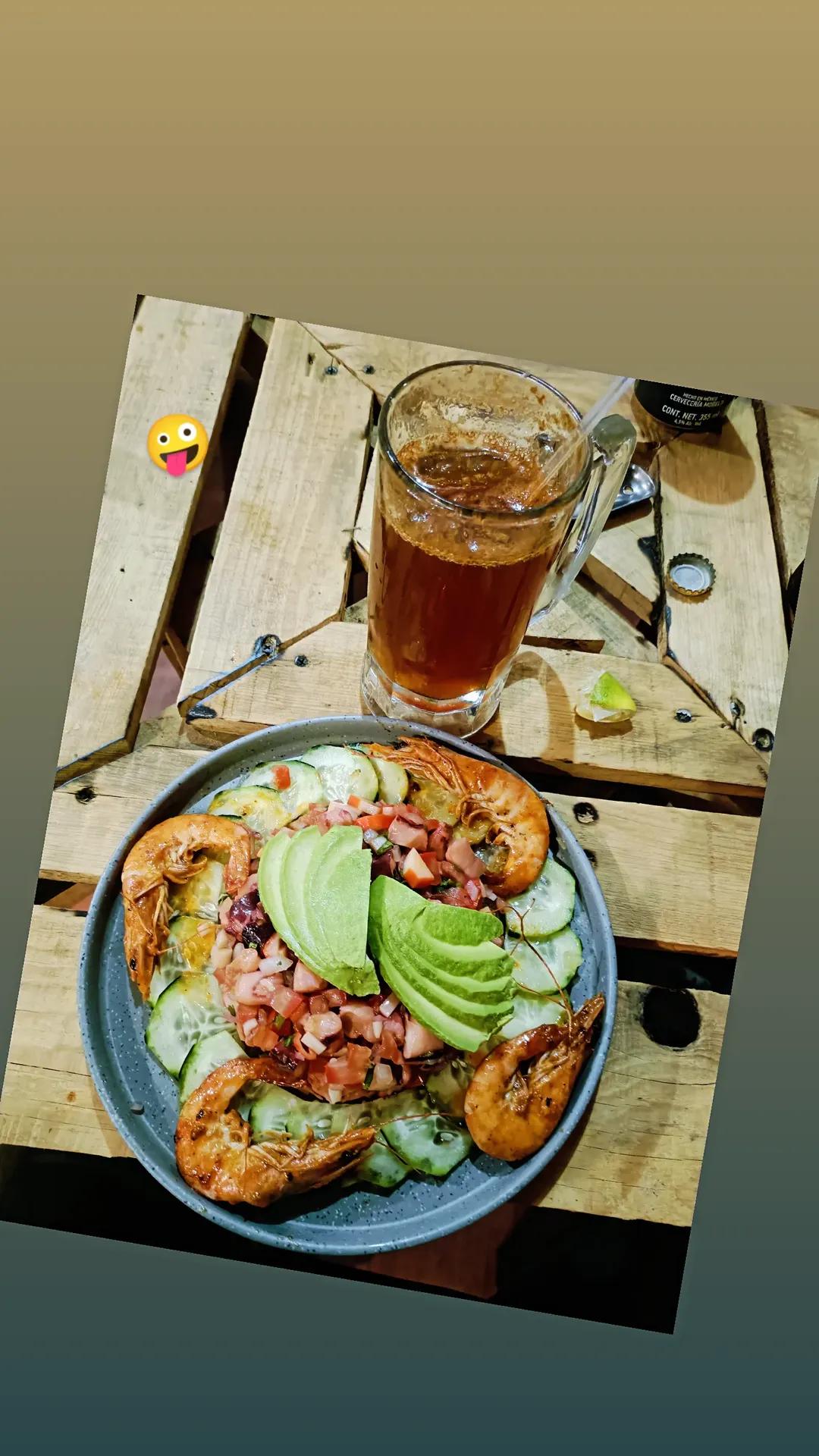 Moncho’s marisquería image 1