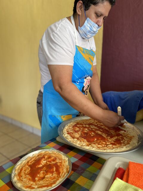 pizzas la china Torres las más buenas image 6