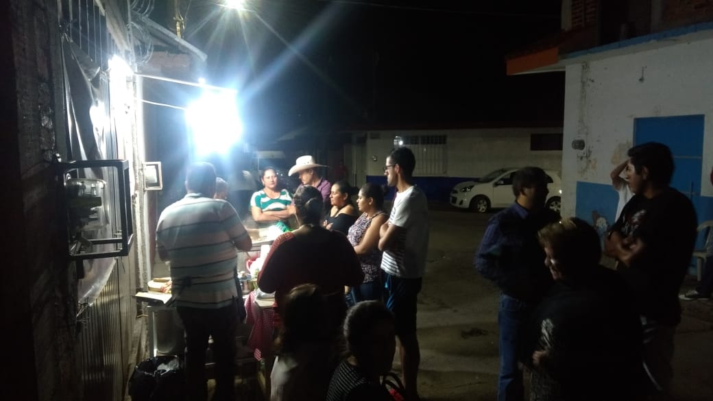 Y TODO POR NO ESTUDIAR NIGHT image 2