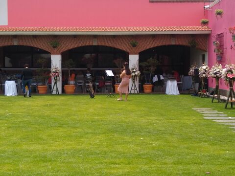 El Cristo, Banquetes y Servicios. image 5
