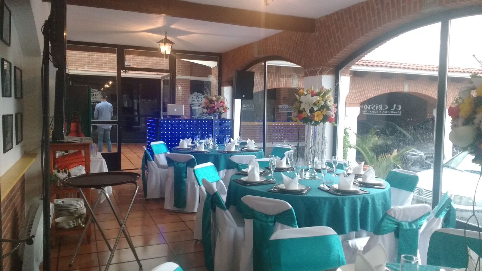 El Cristo, Banquetes y Servicios. image 7