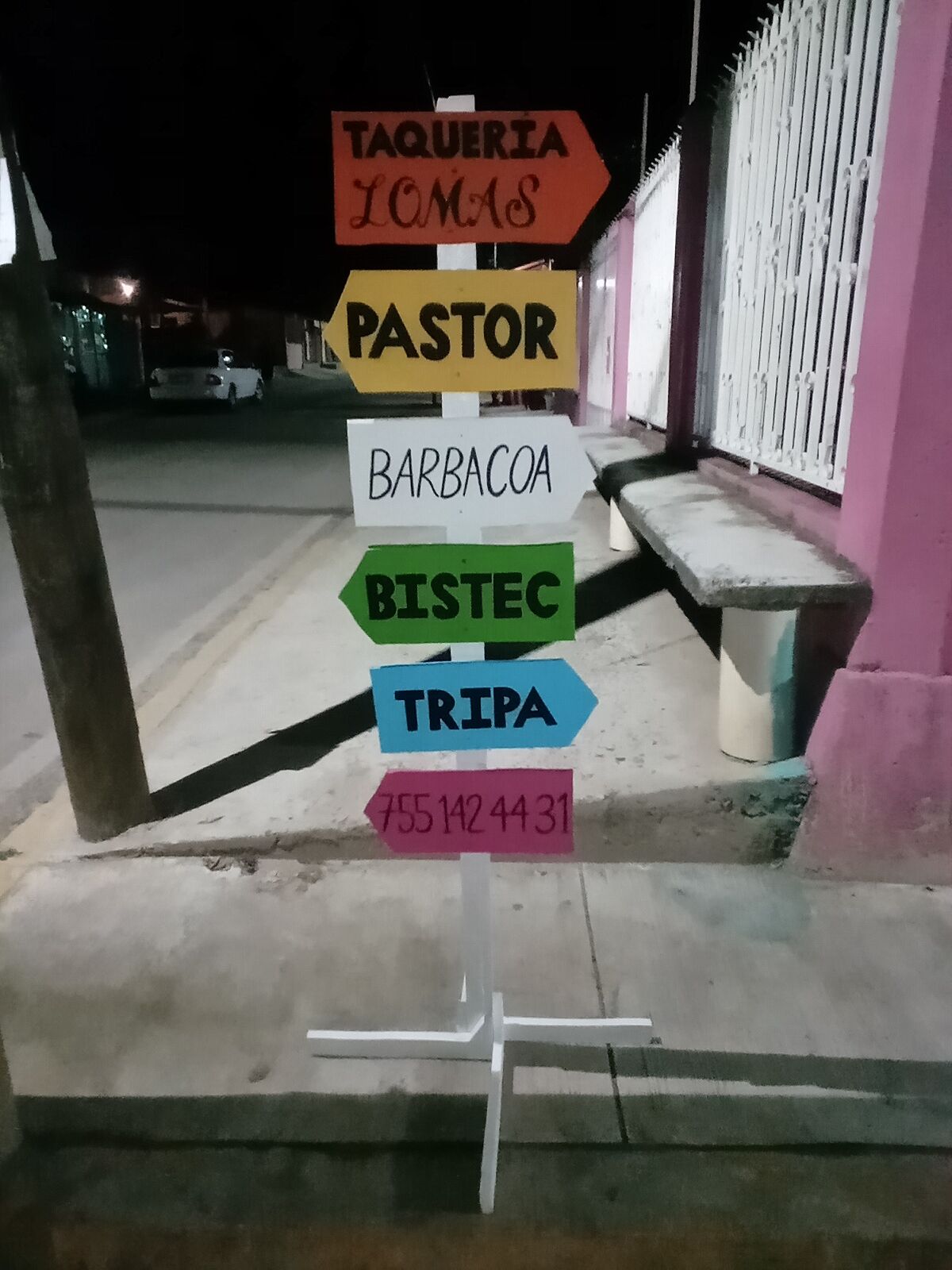 Taquería " LOMAS " image 2