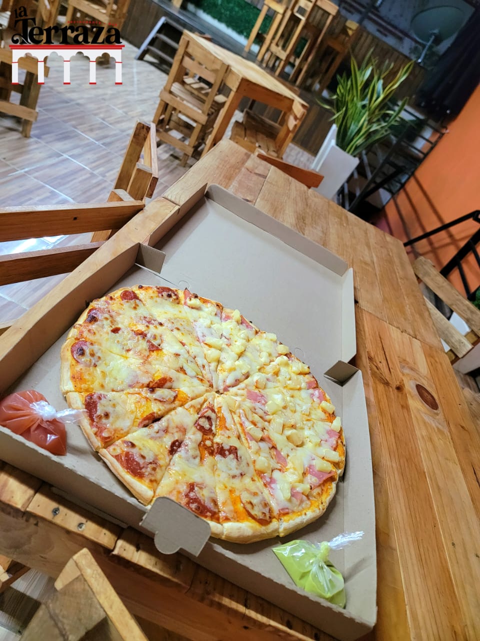 La Terraza Restaurante-Bar image 5