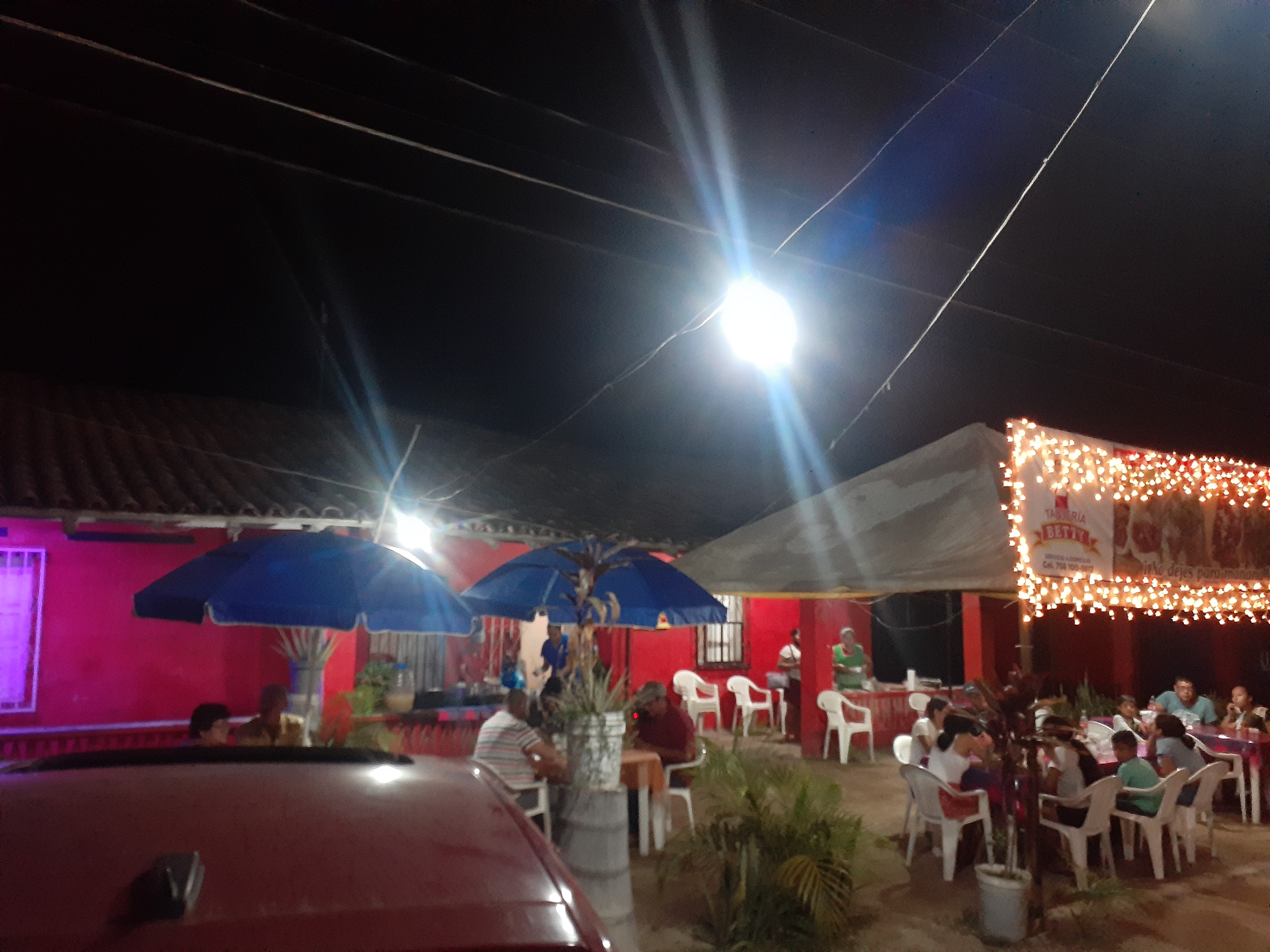 Taquería y Antojitos Mexicanos Betty image 3