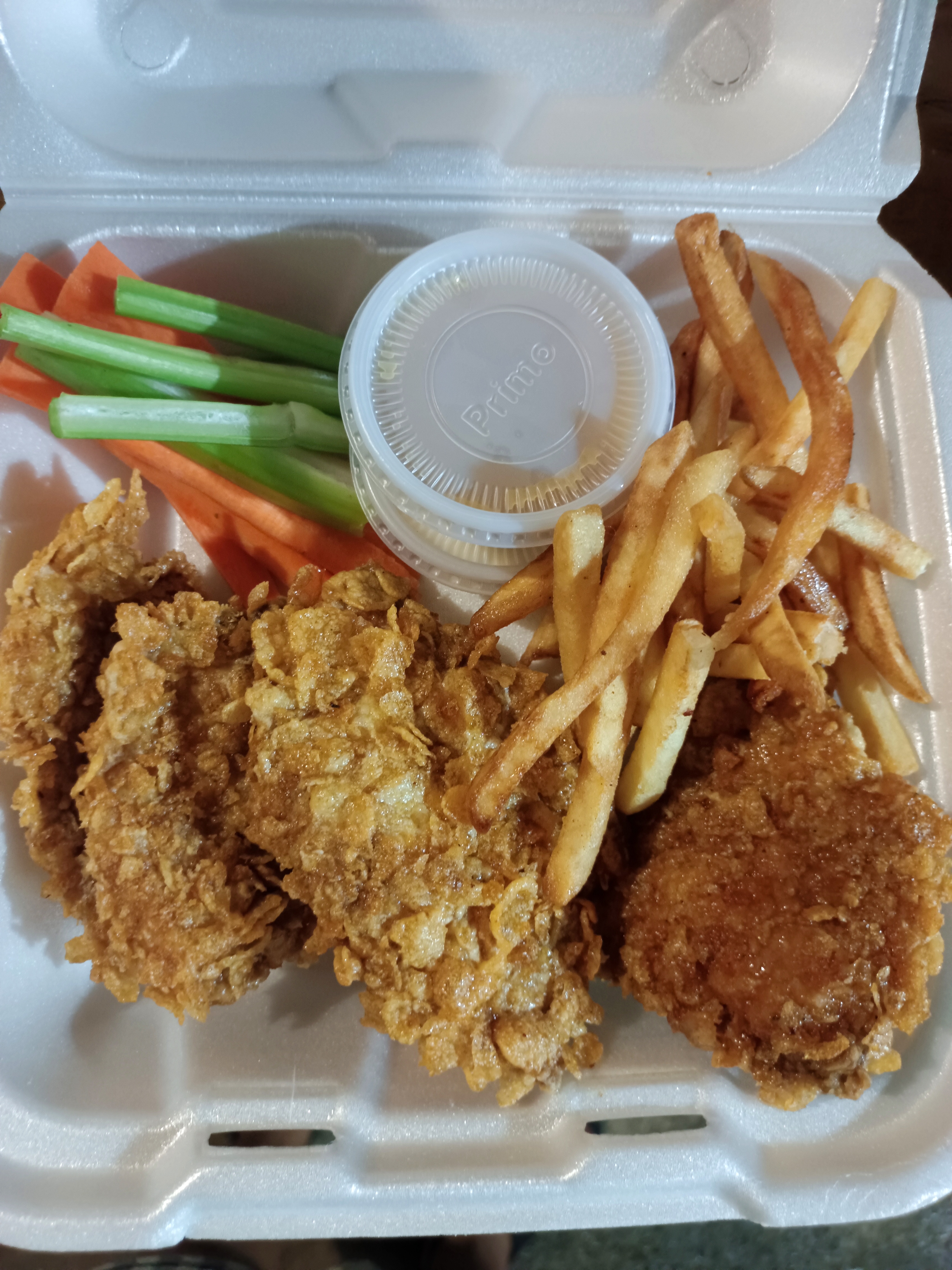 Las Alitas San jeronimito image 1