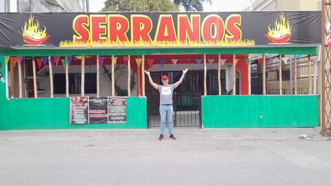 restaurante serranos image 3