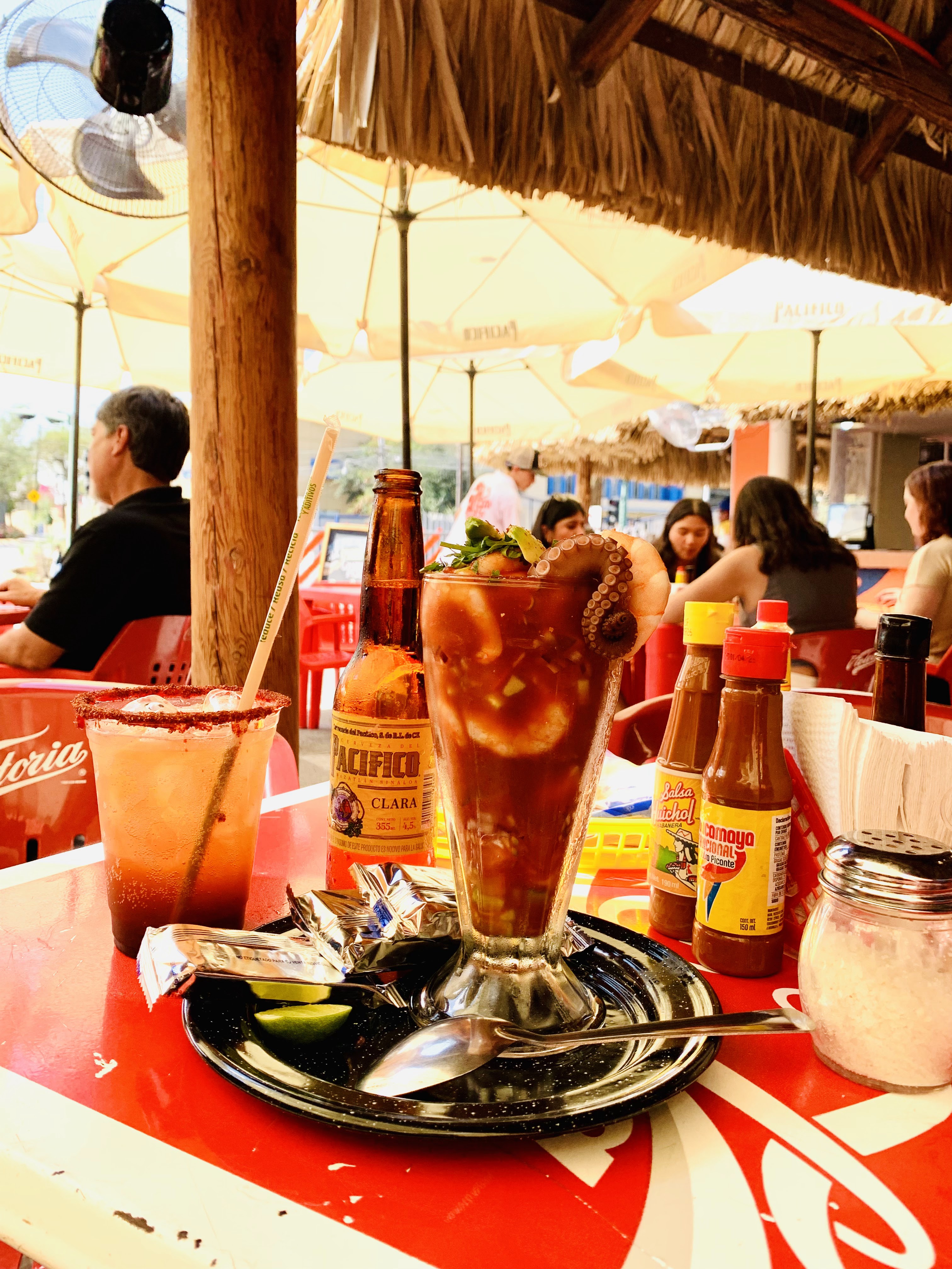 Mariscos Perihuete image 9
