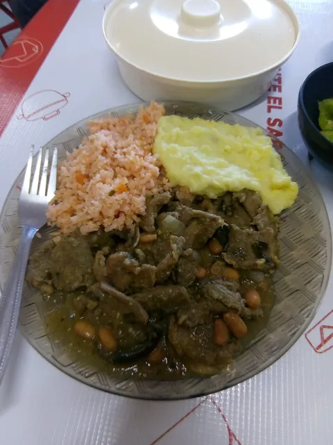 Los Molkas image 7