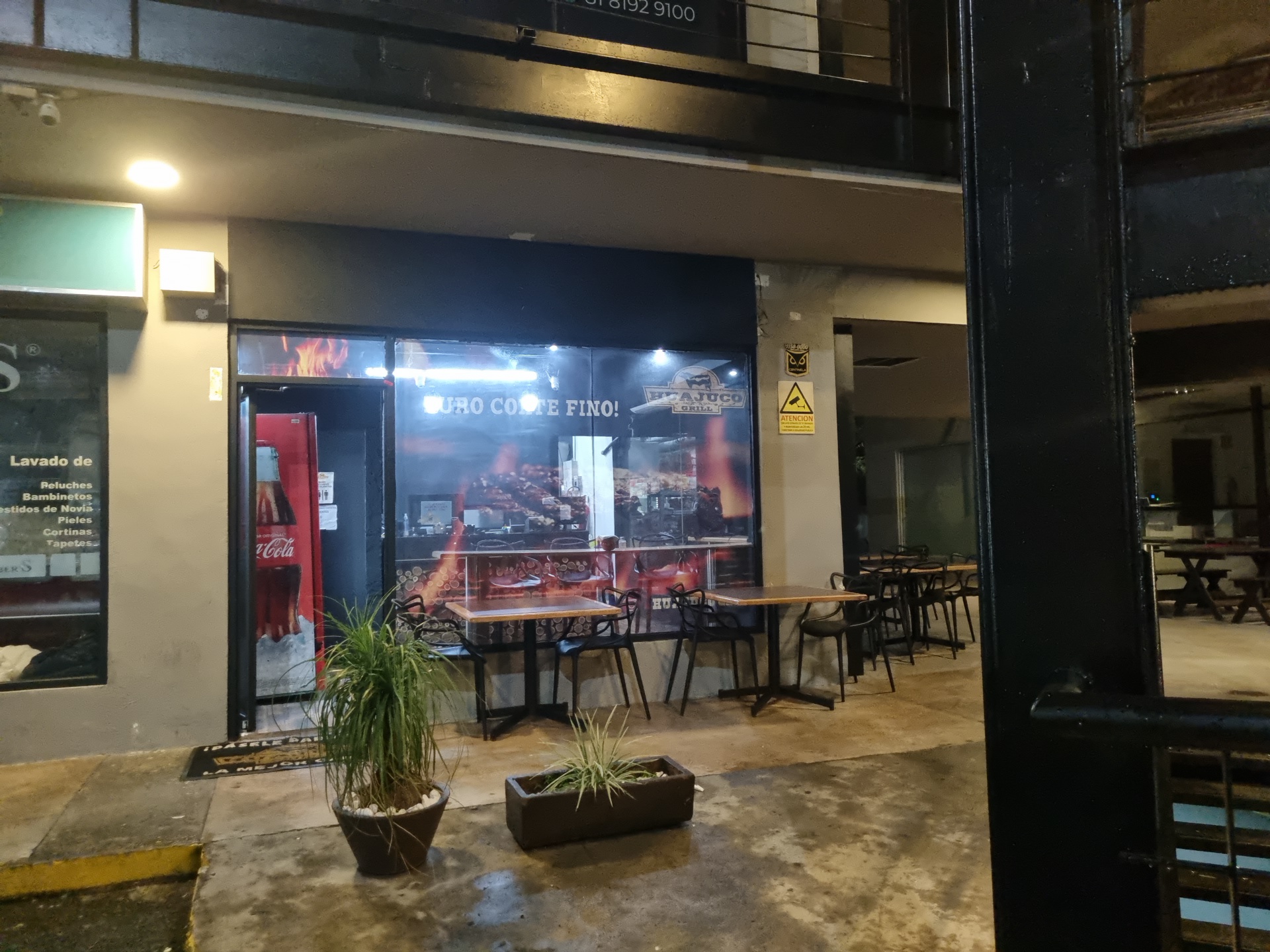 Huajuco Grill Valle image 8