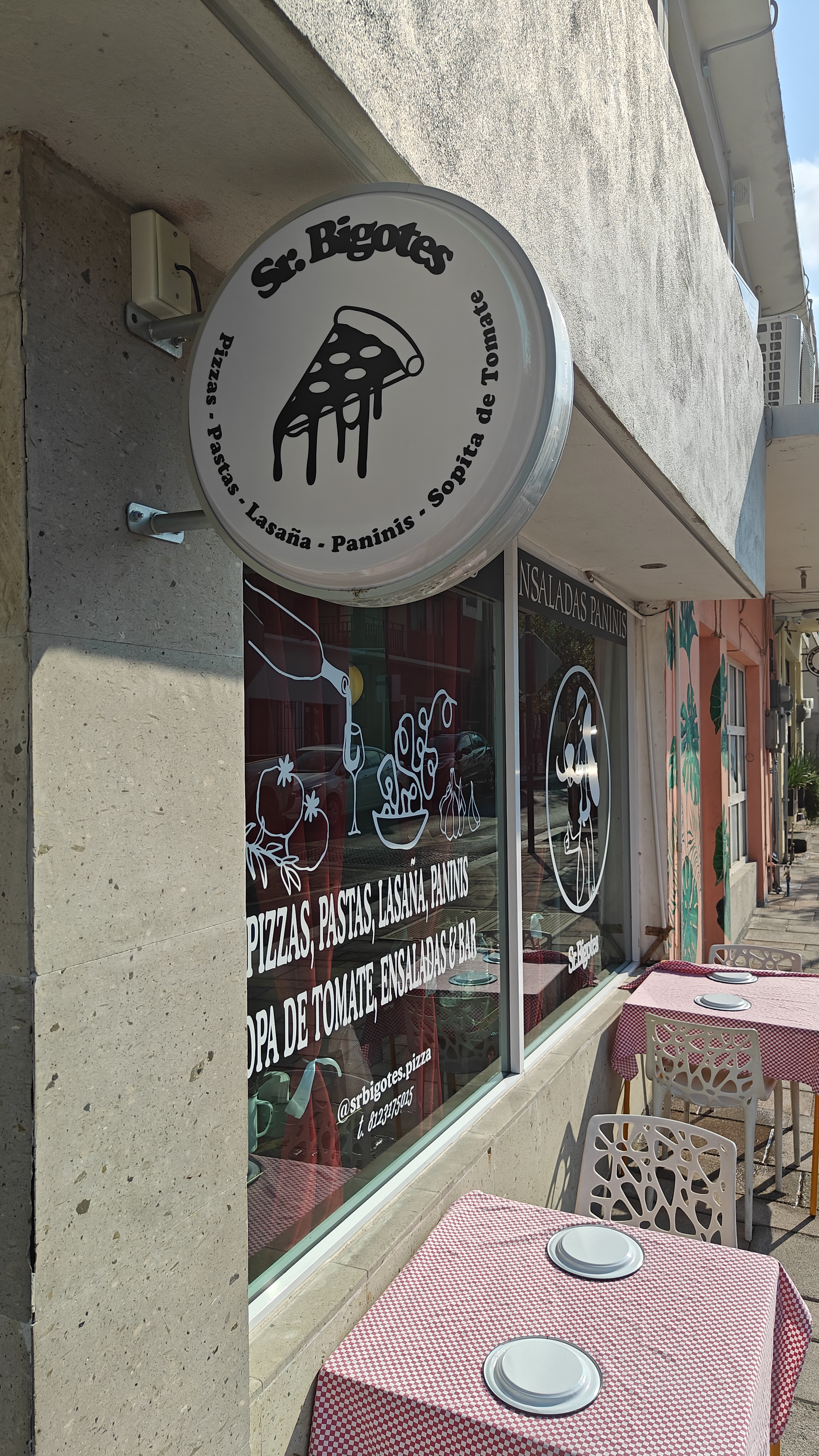 Señor Bigotes Cocina Rustica Italiana image 7