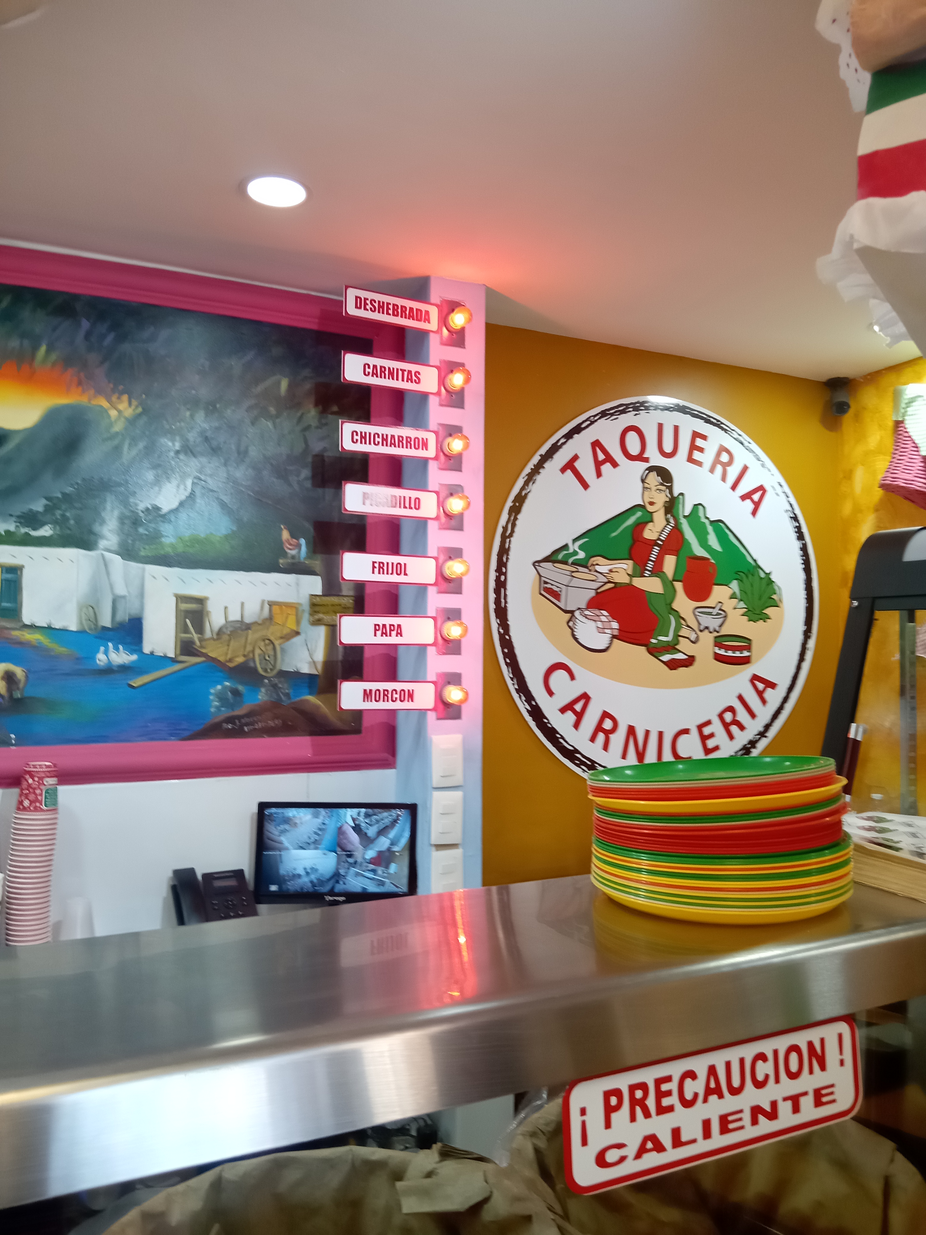 Taqueria La Mexicana Valle image 8