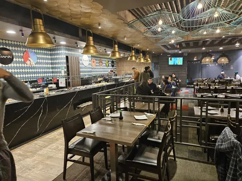 Kurai Sushi & Chinese Buffet image 7