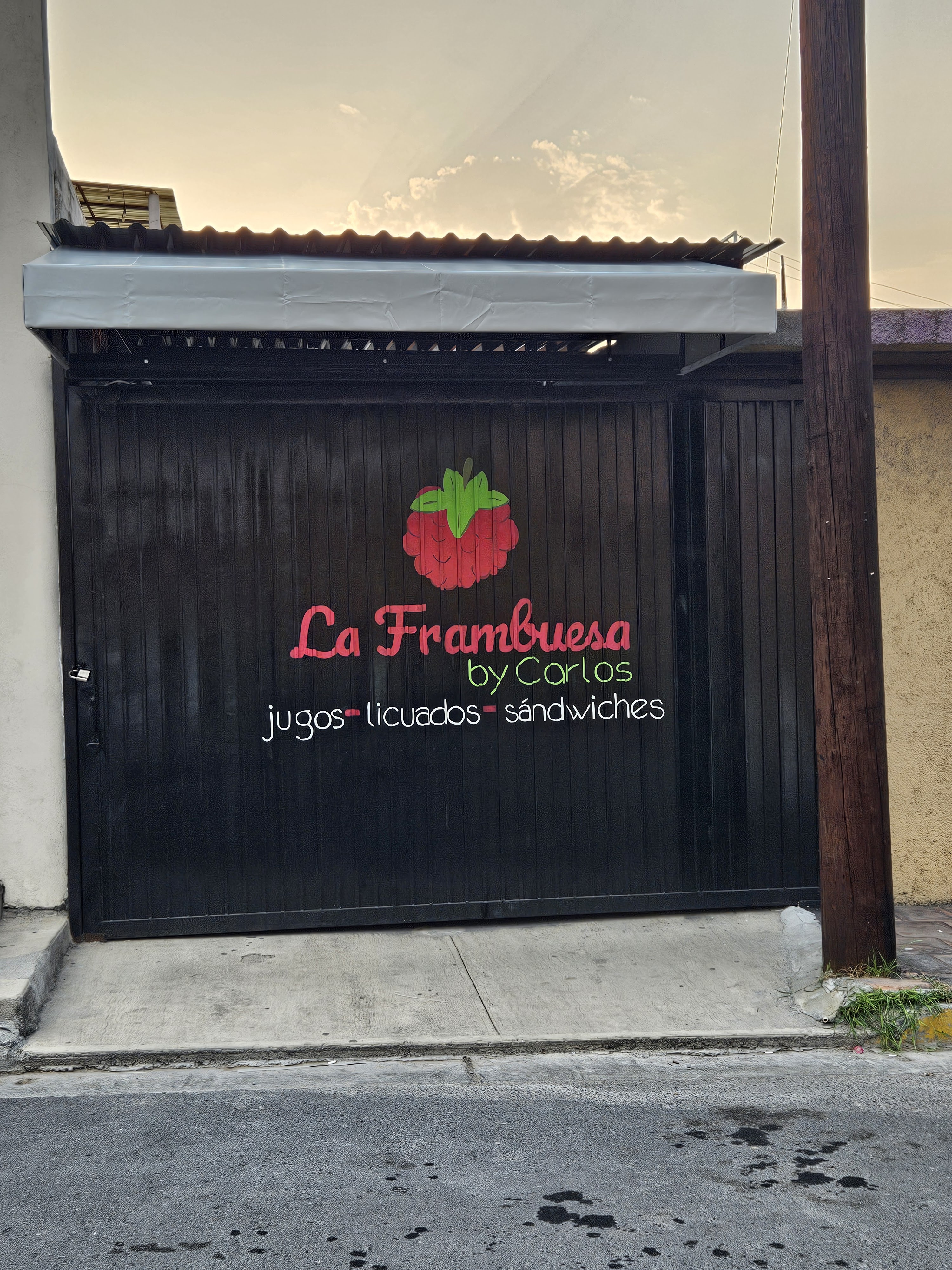 La Frambuesa by Carlos image 1