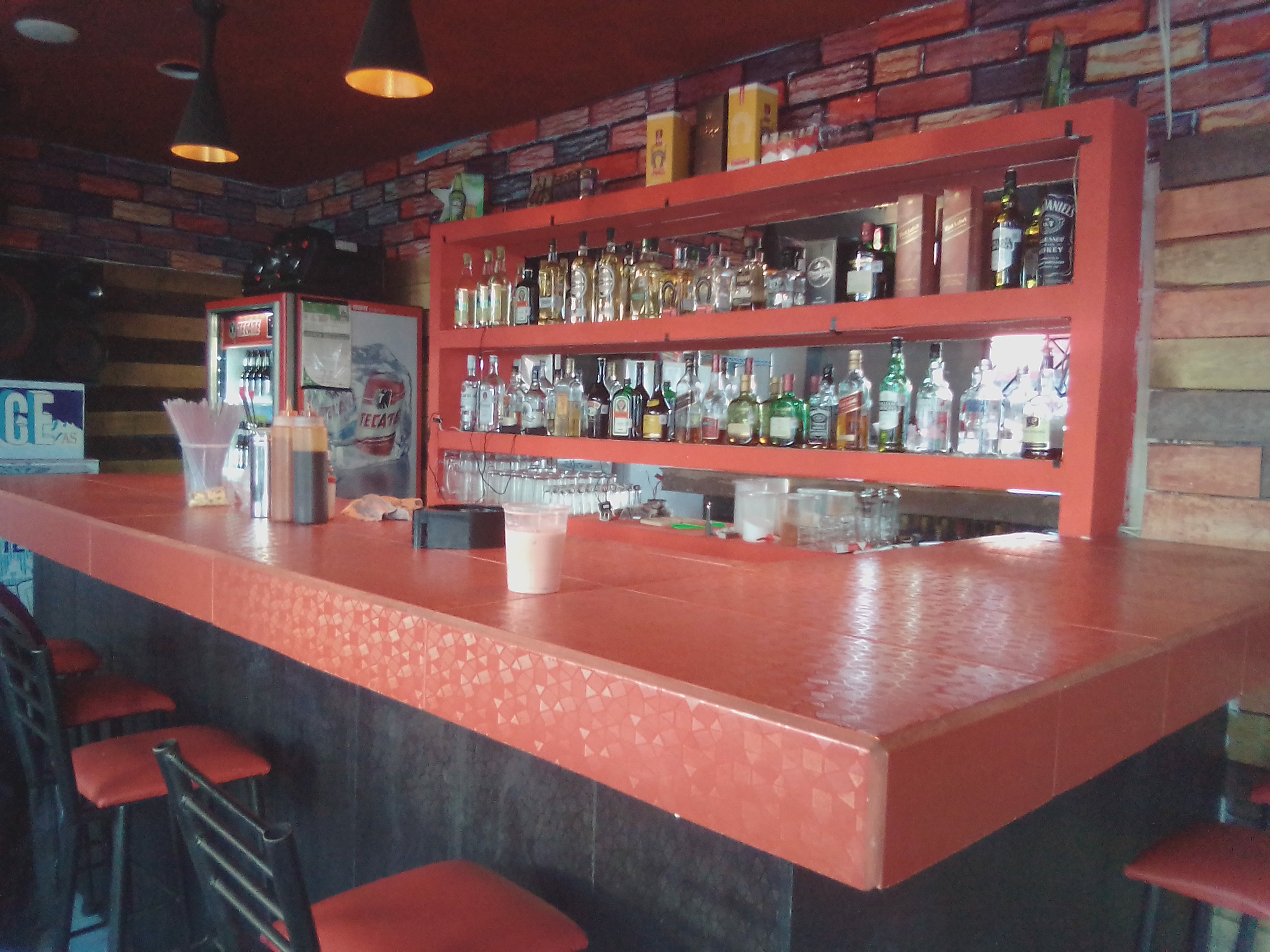 Bar Barra Roja image 2