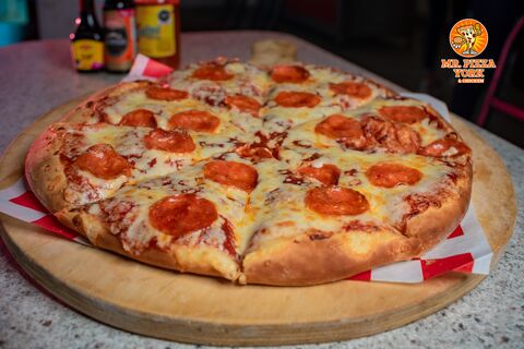 Mr. Pizza York & Chicken image 3