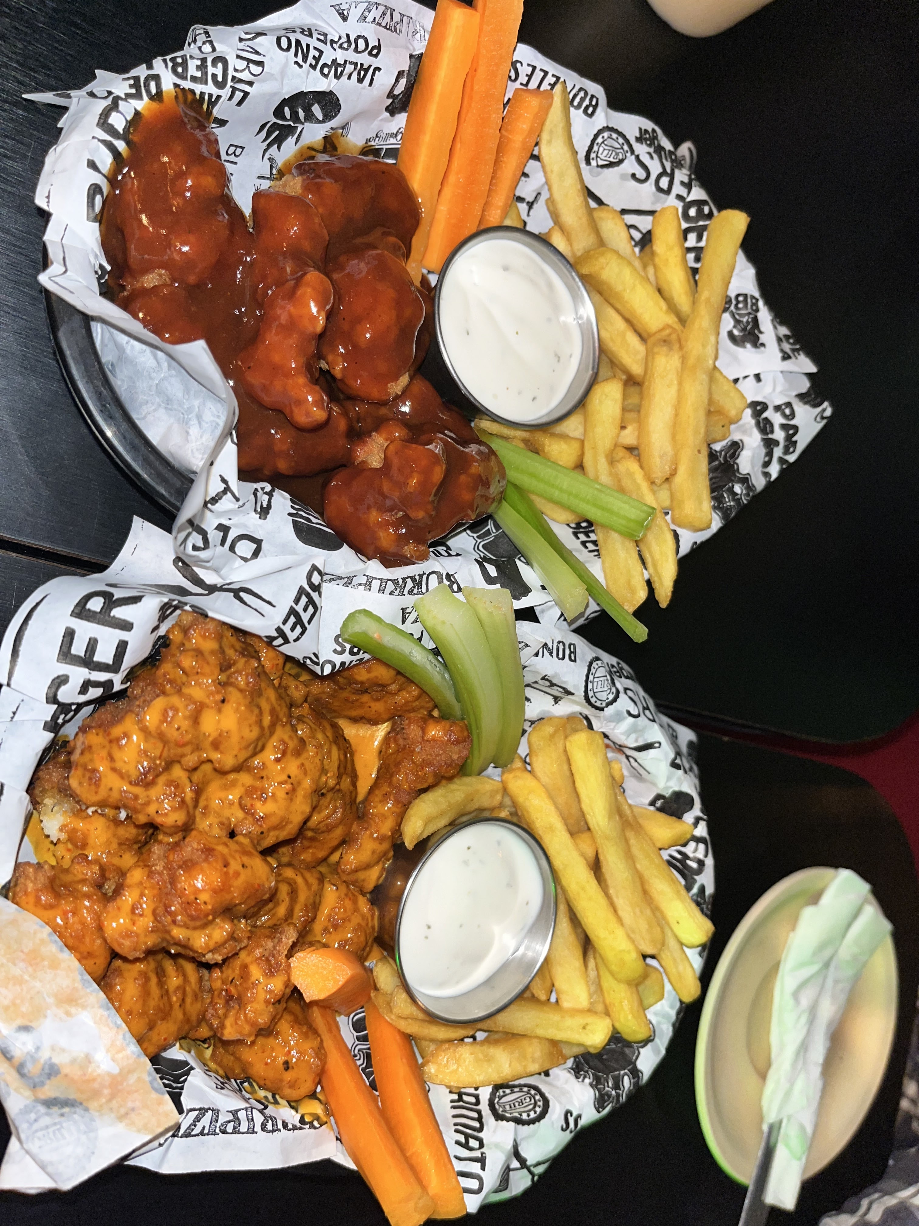 Zombie Burger Grill&Bar Suc. Norte image 7