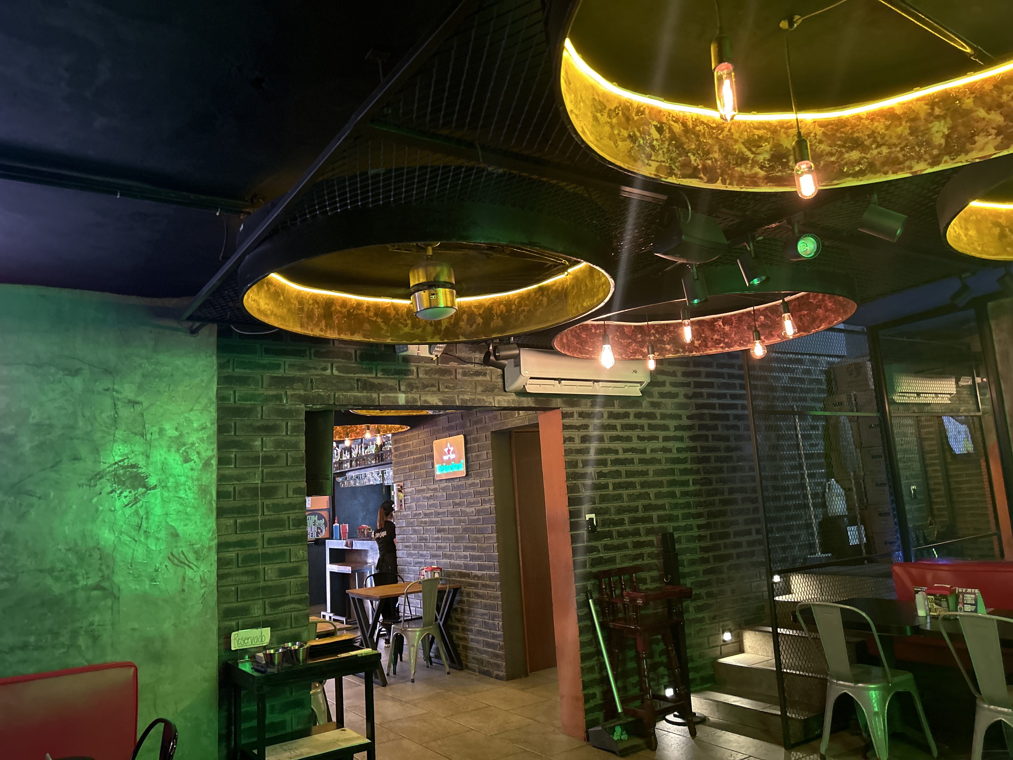 Zombie Burger Grill&Bar Suc. Norte image 8