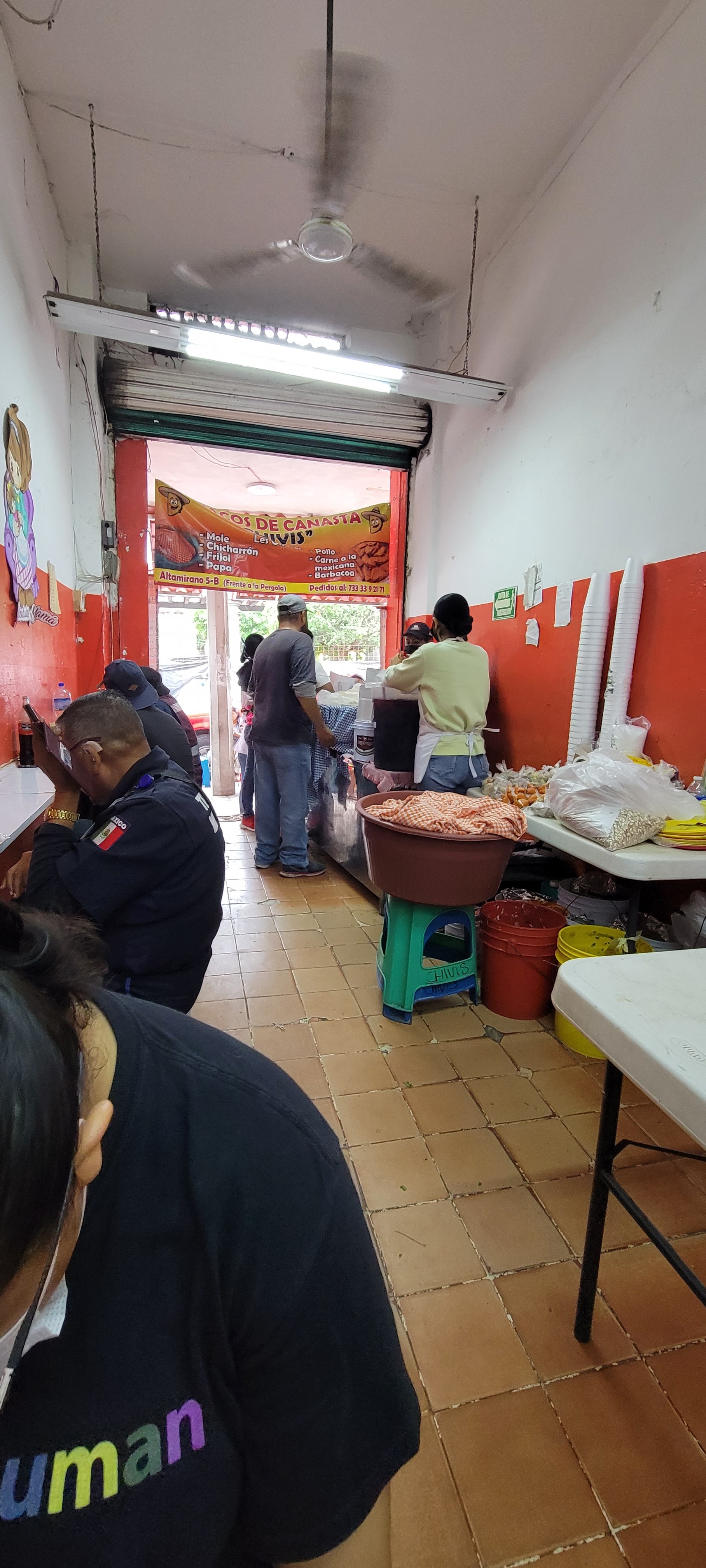 Tacos de Canasta "Chivis" image 6