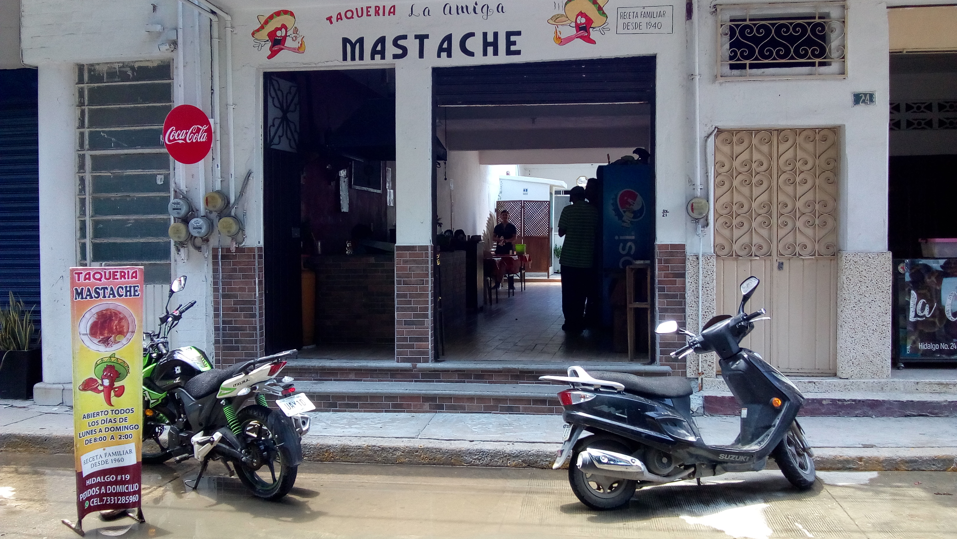 Taqueria "La amiga Mástache" . La original de Iguala guerrero image 1