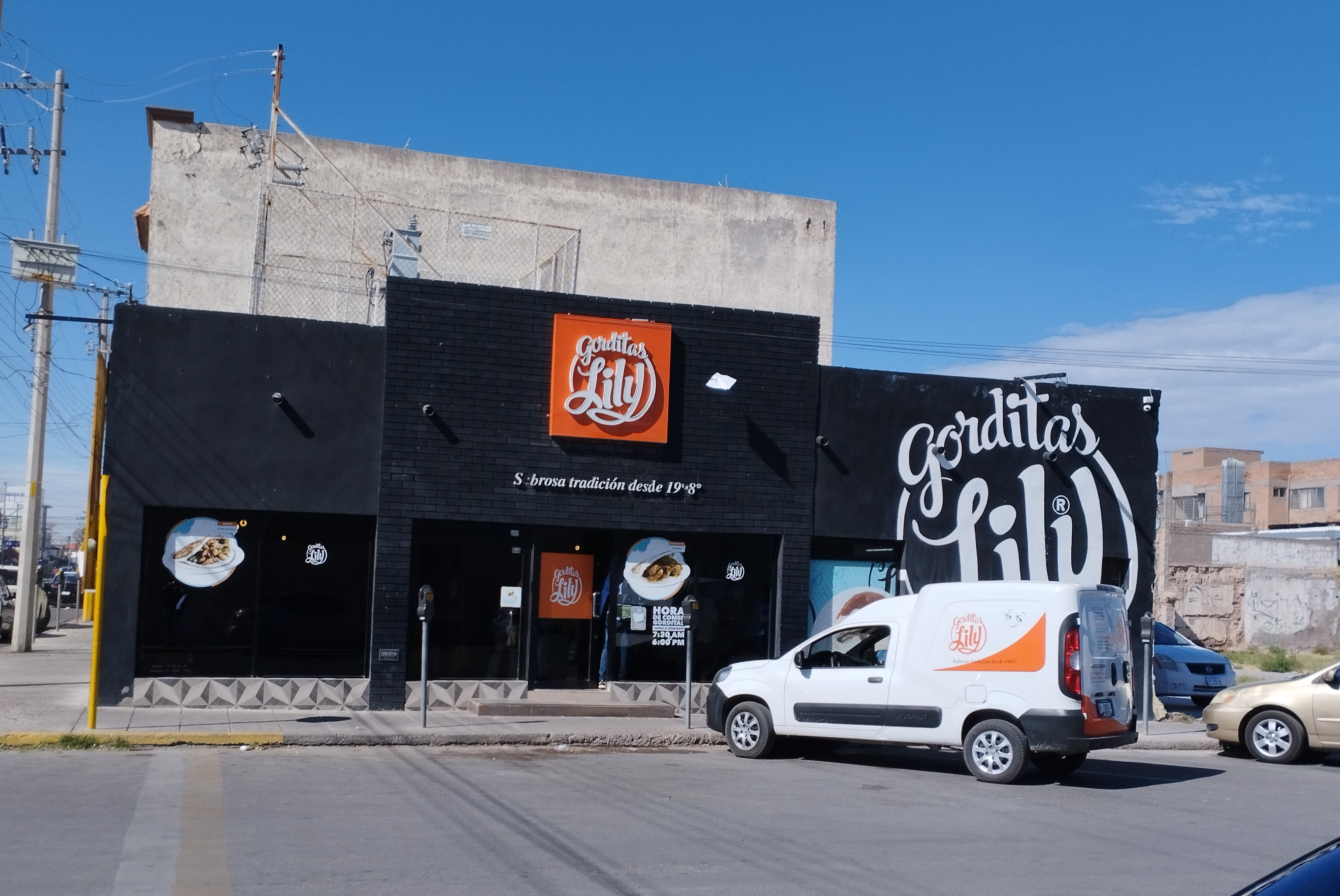 Gorditas Lily image 3