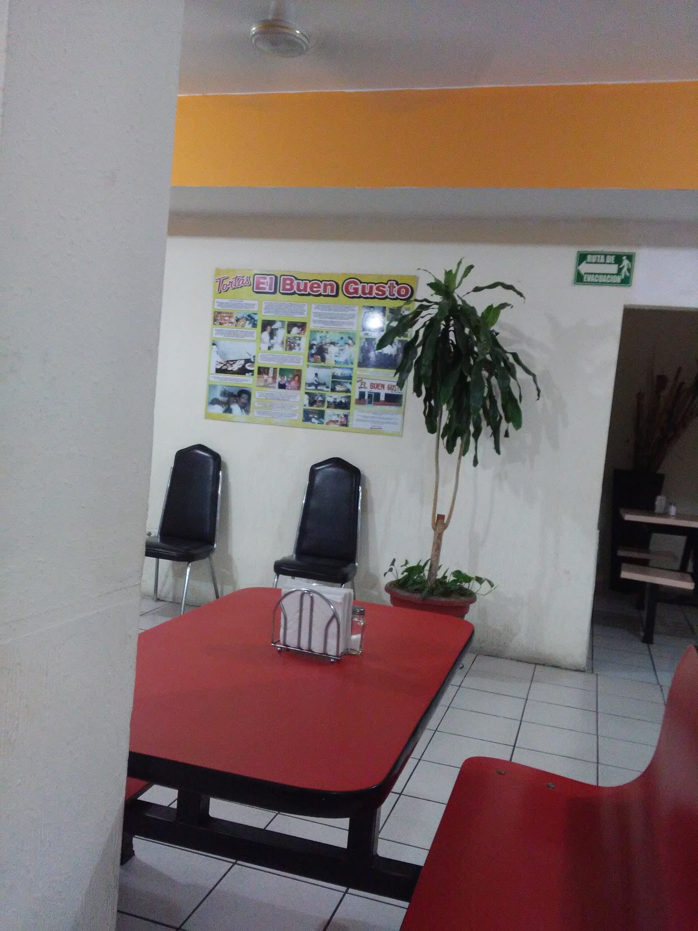 Tortas El Buen Gusto image 3