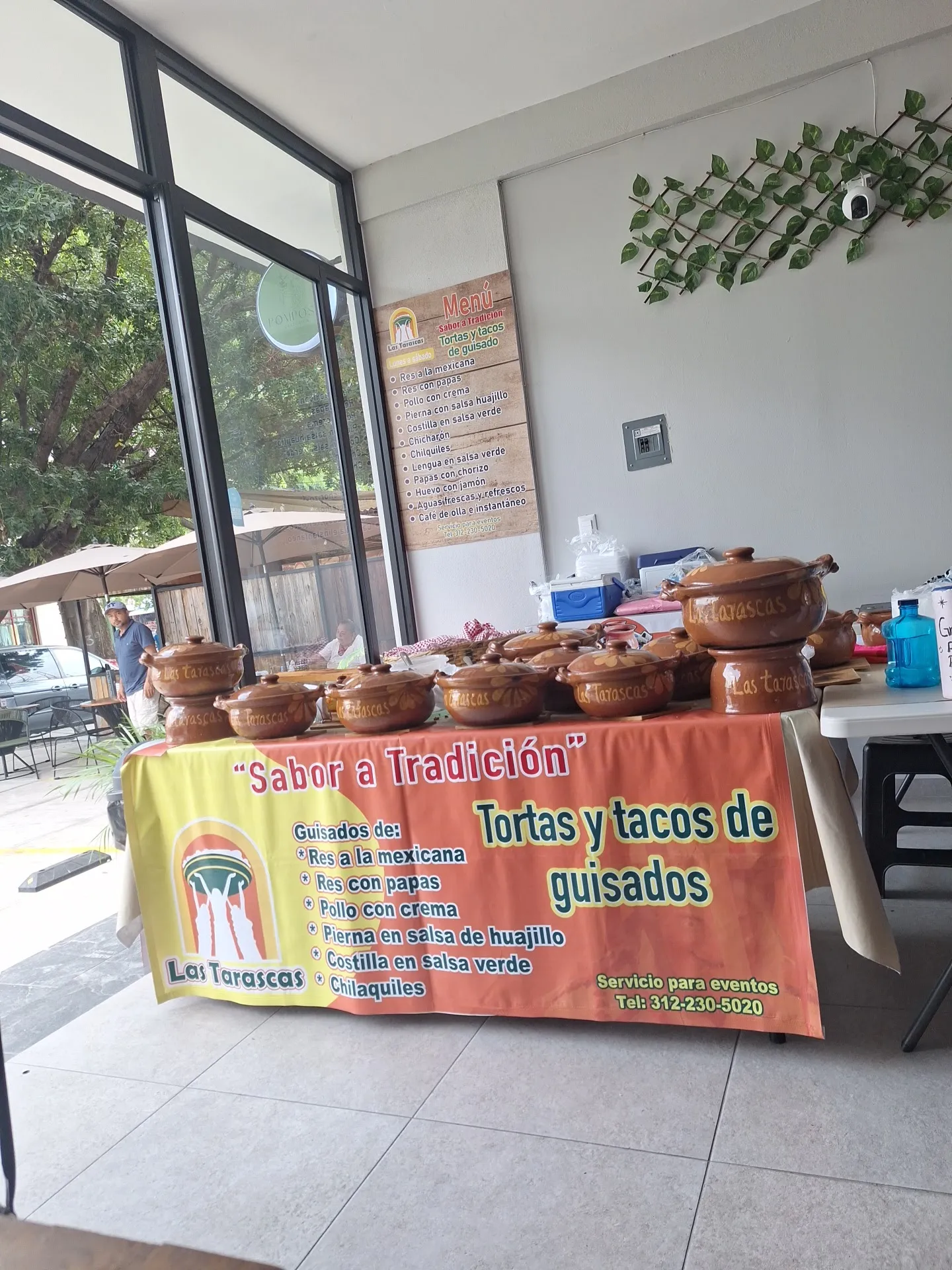 TORTAS DE GUISADOS LAS TARASCAS image 6